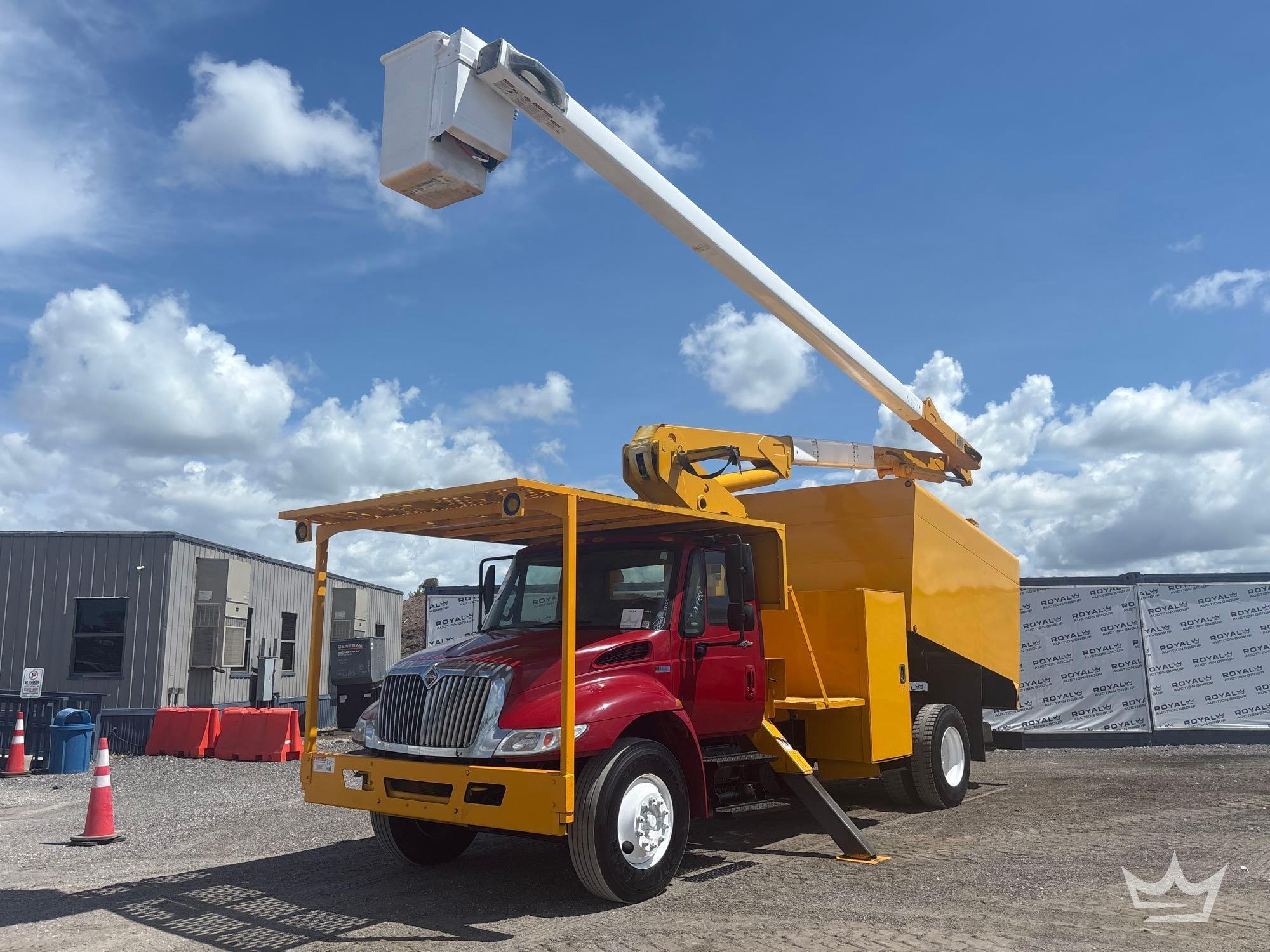 2013 International DuraStar 4300 Terex Hi-Ranger XT60 60ft. Insulated Forestry Bucket Truck