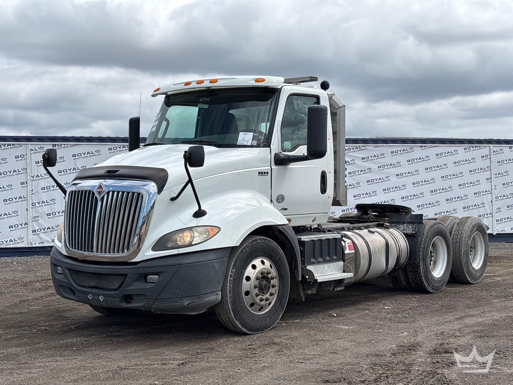 2019 International RH613 T/A Day Cab Truck Tractor