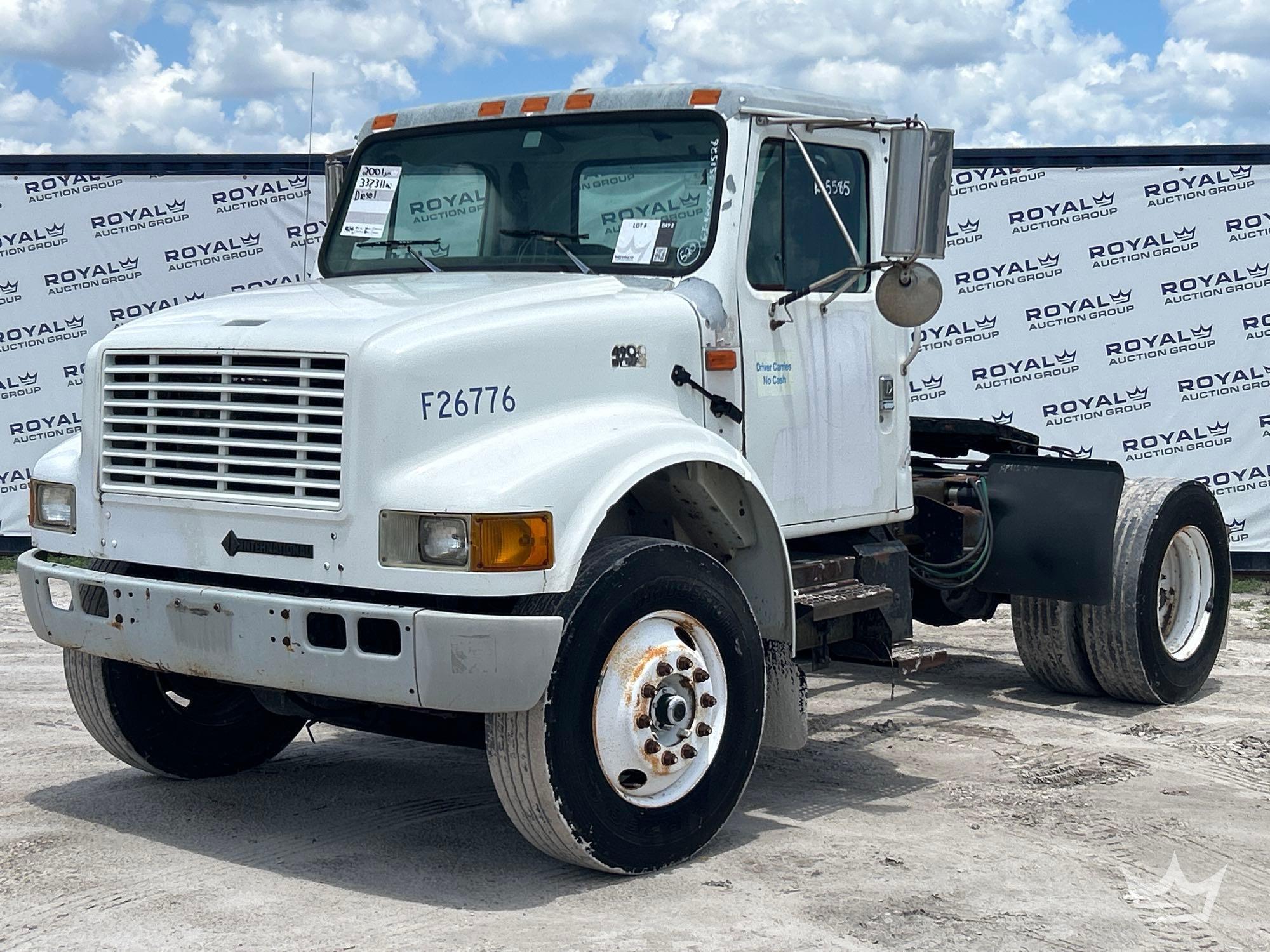 2001 International 4900 S/A Day Cab Truck Tractor