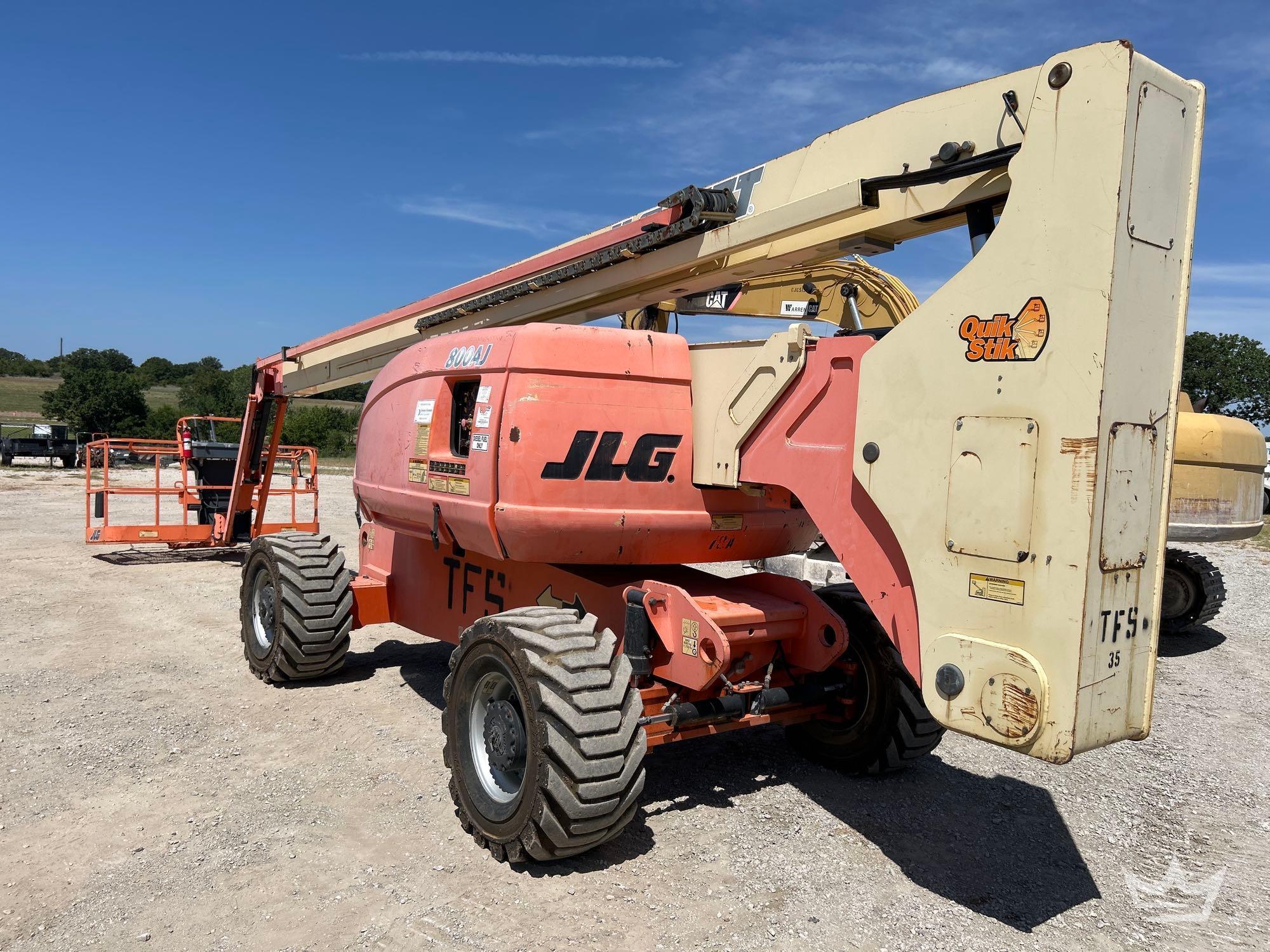 2008 JLG 800AJ