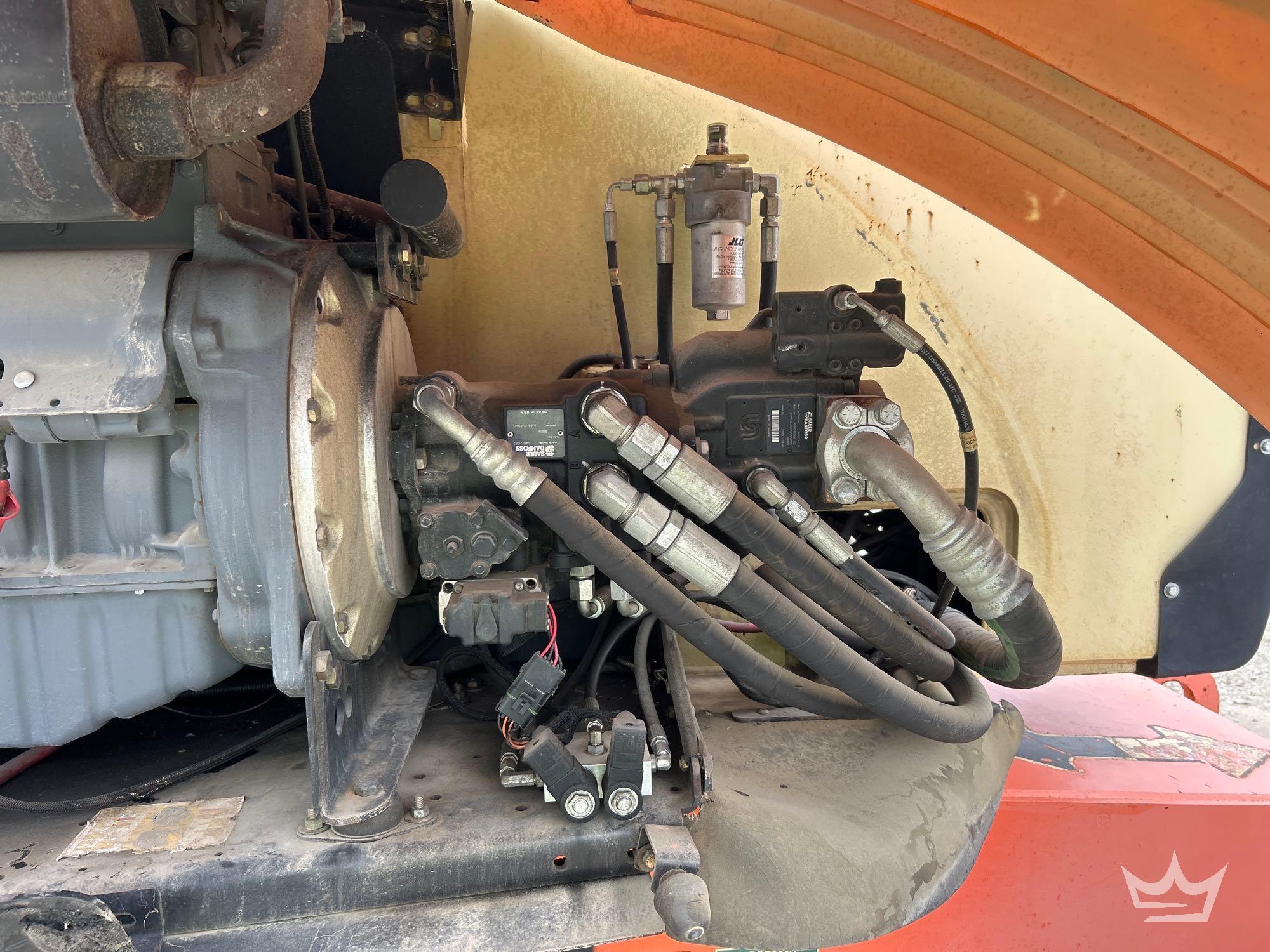 2008 JLG 800AJ
