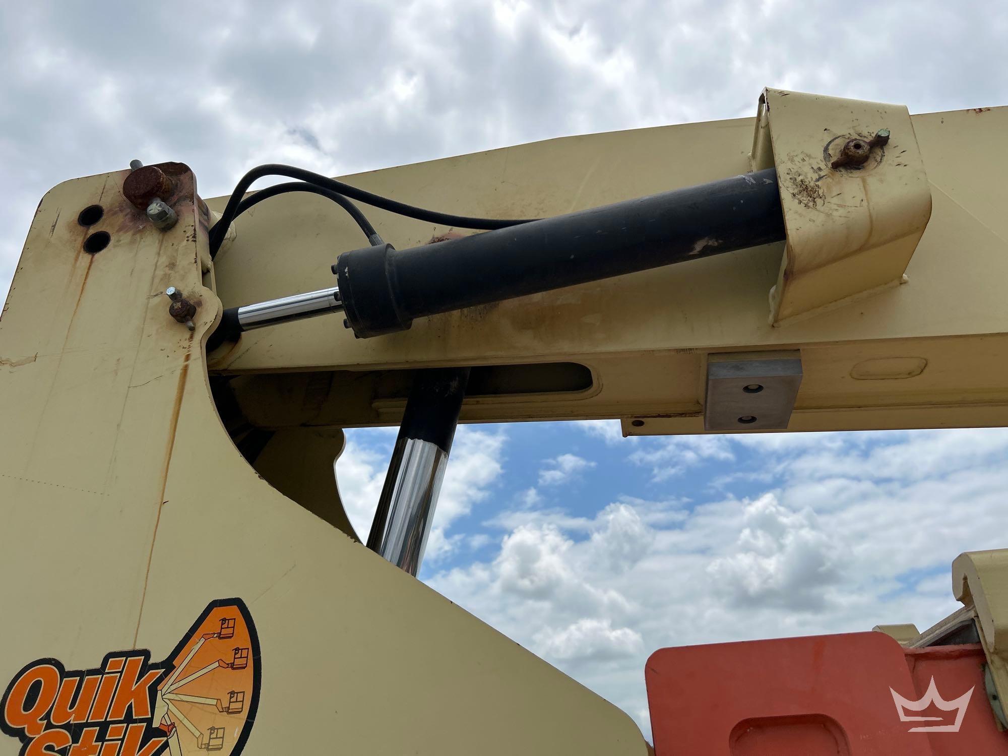 2008 JLG 800AJ