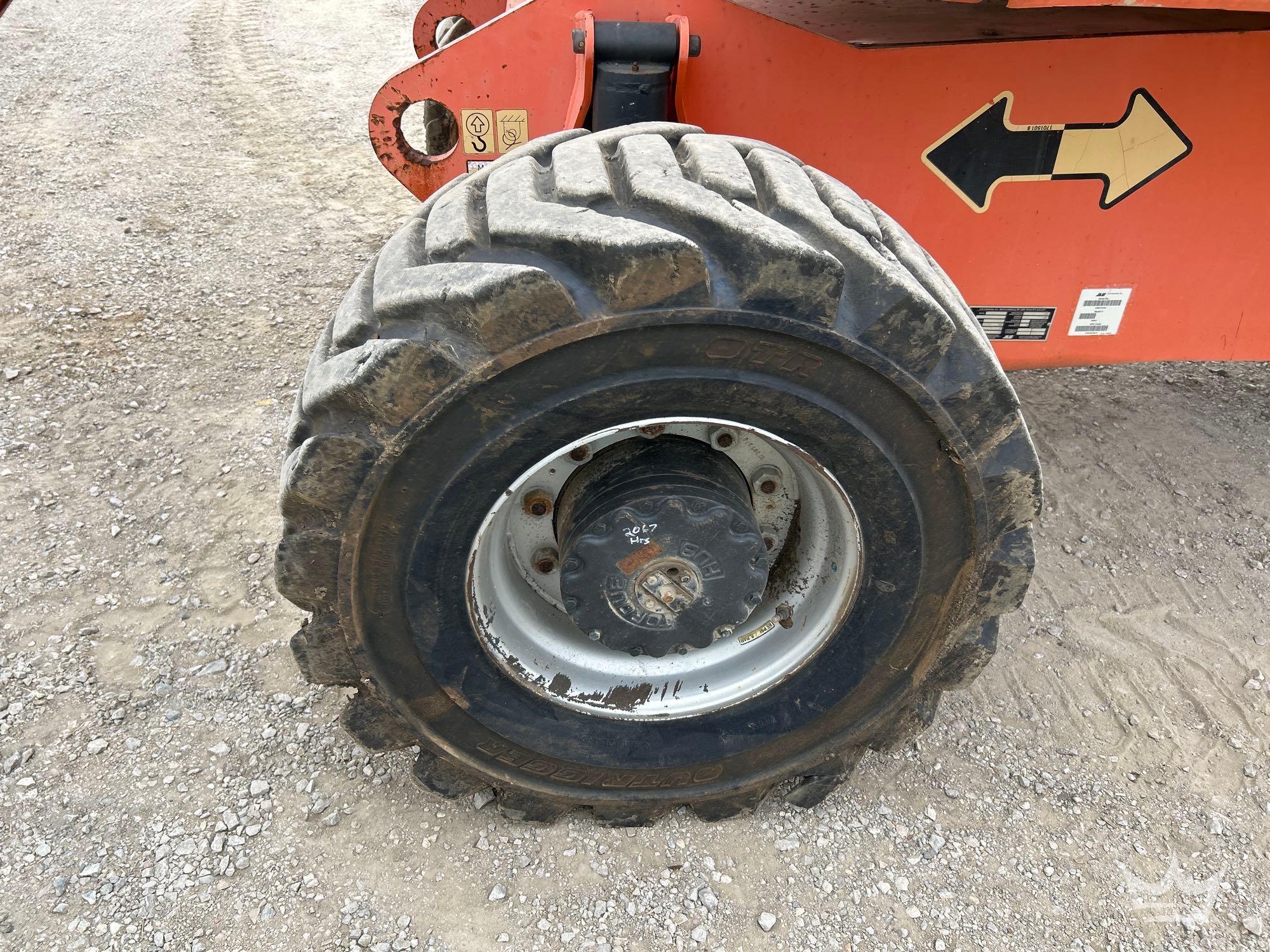 2008 JLG 800AJ