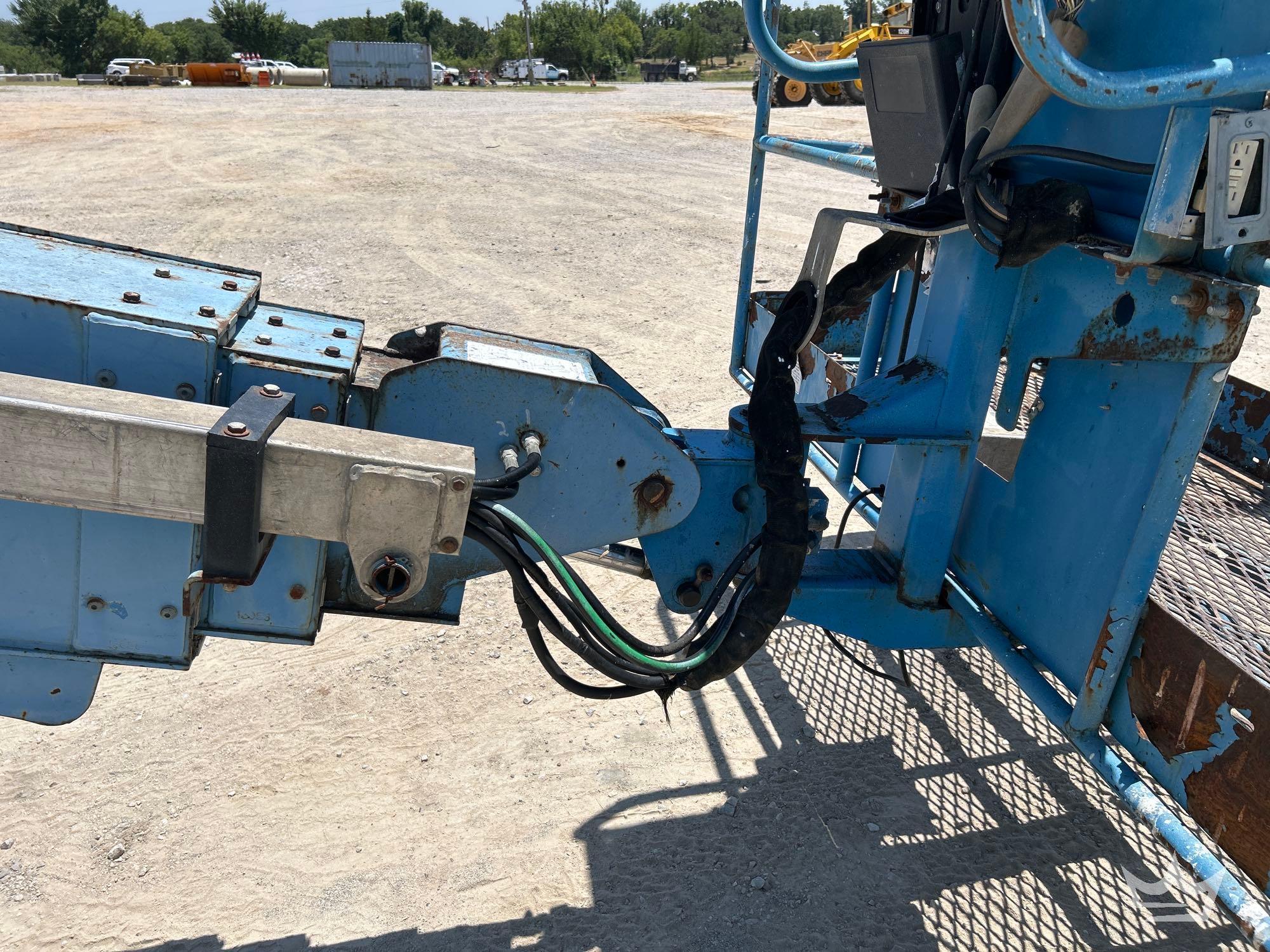 2006 Genie S60
