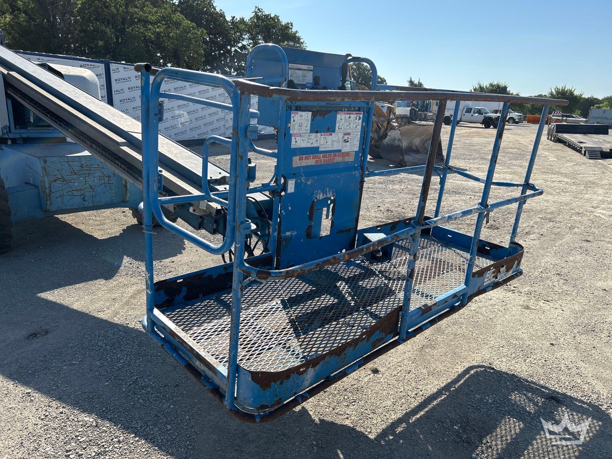 2001 Genie S60