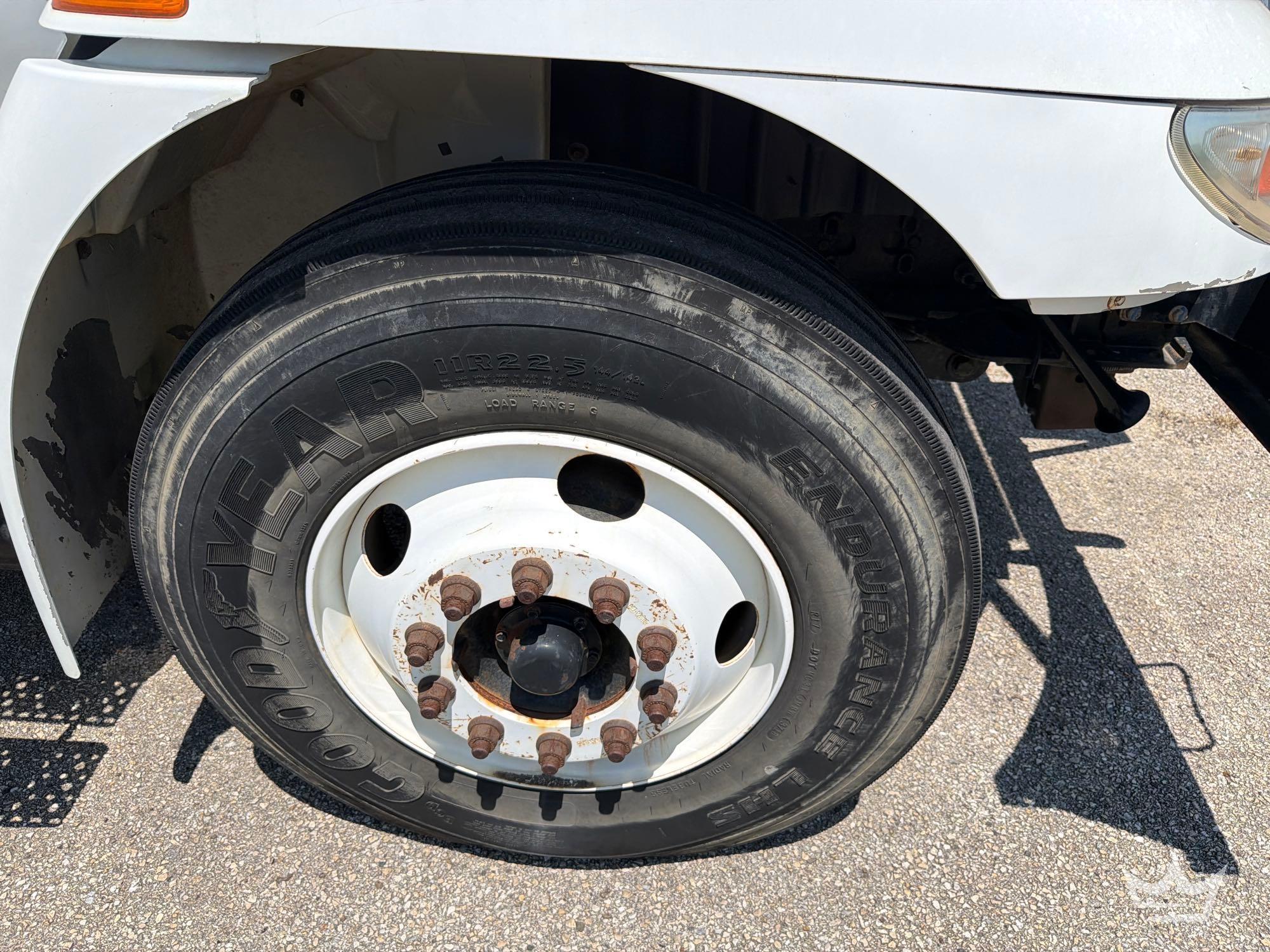 2013 International DuraStar 4300