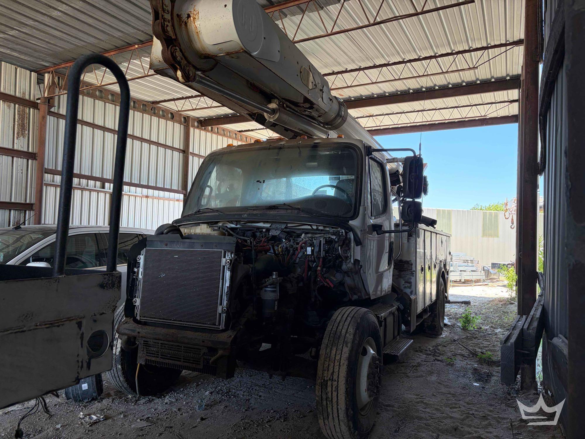 Photo of a 2018 Freightliner M2 106