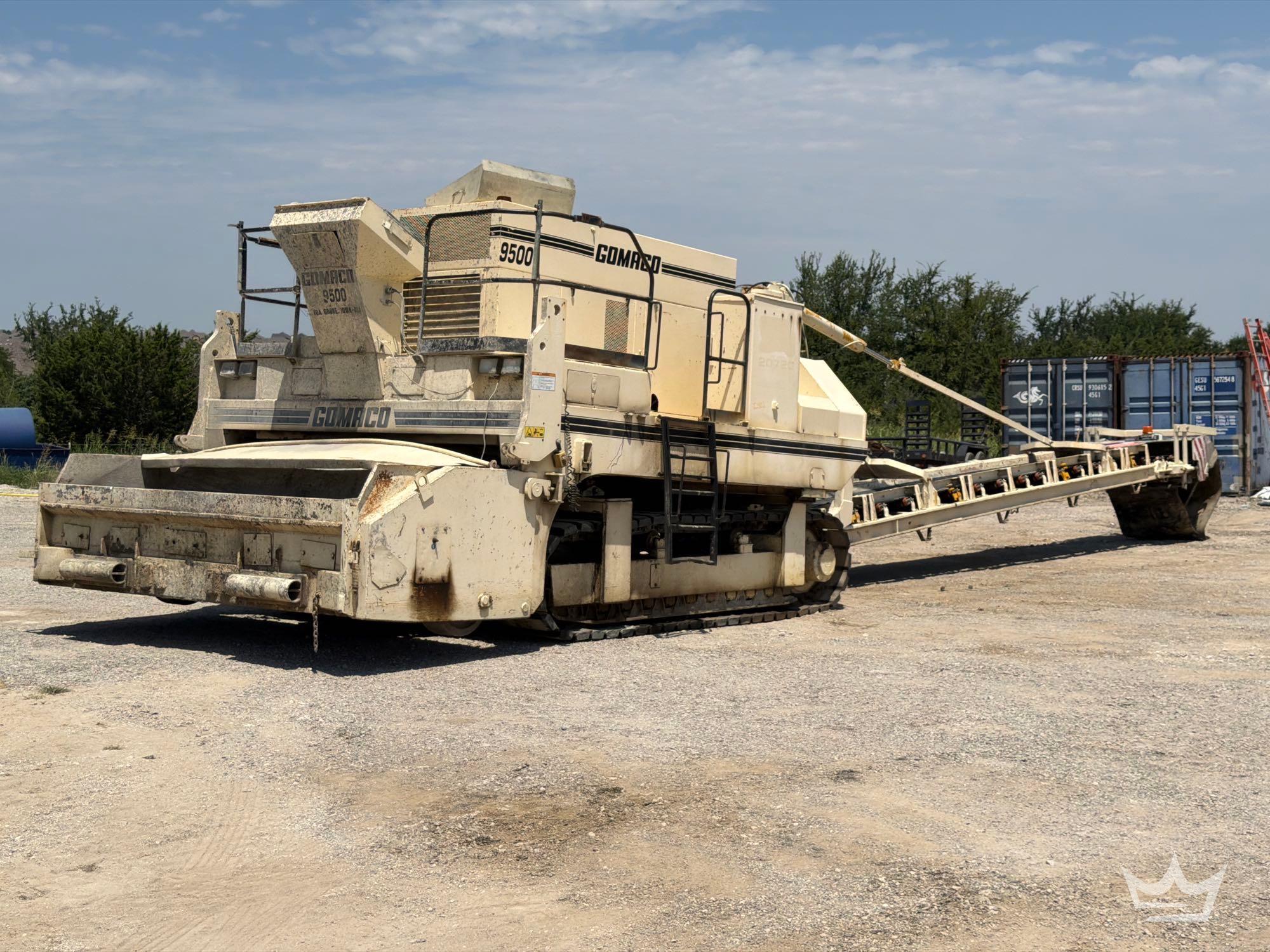1999 Gomaco 9500 Concrete Placer/Trimmer Machine
