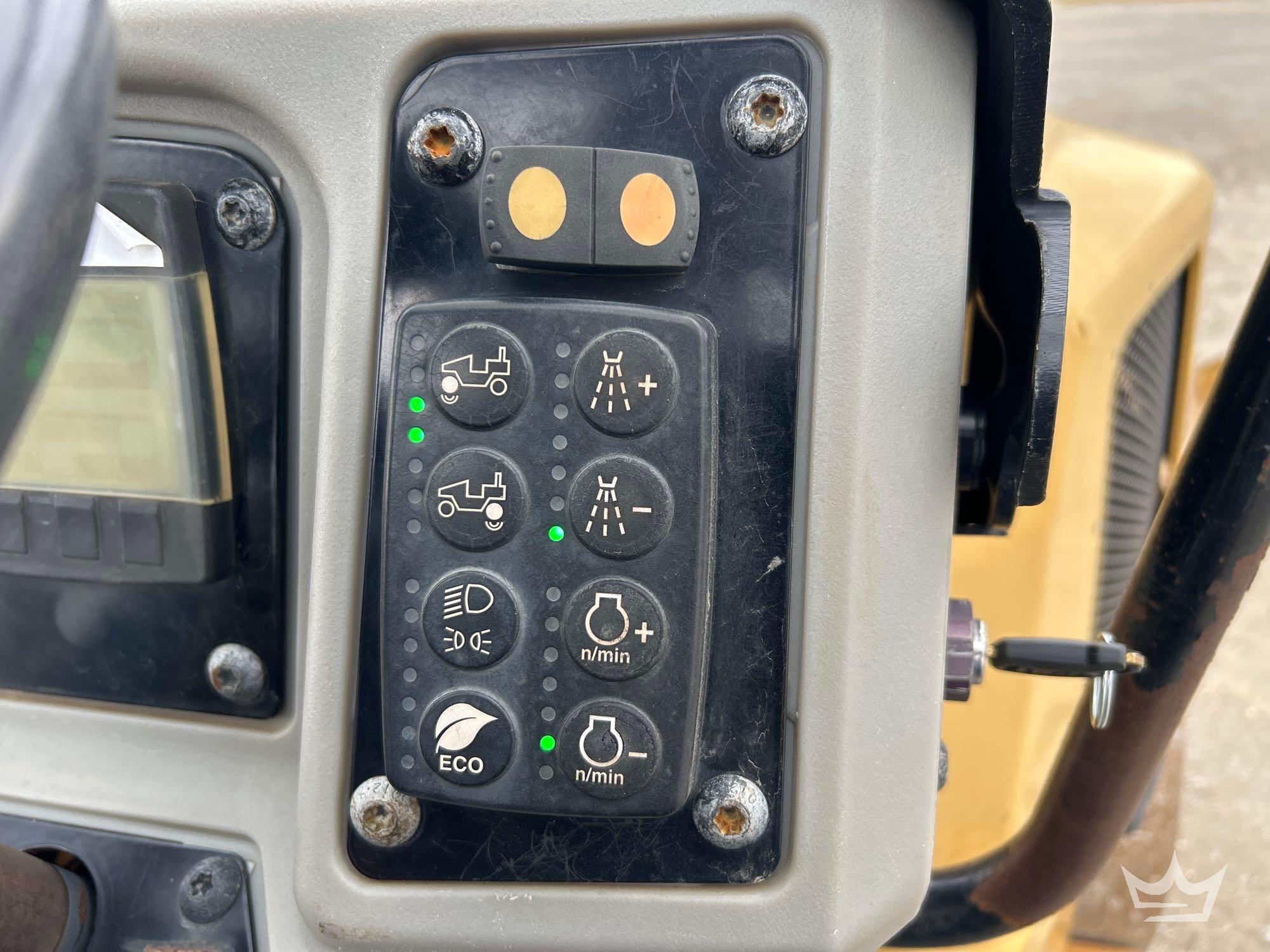 2014 Caterpillar CB-34