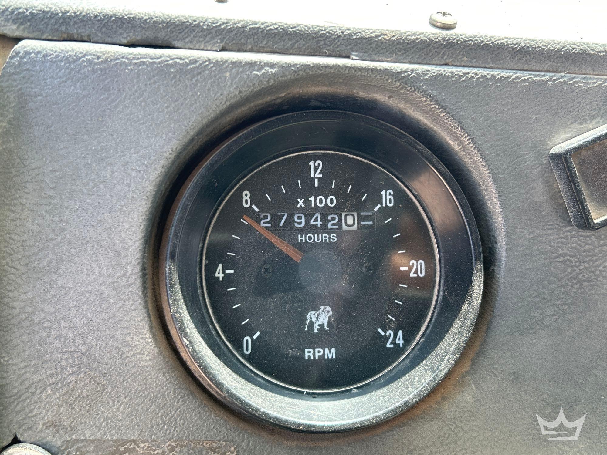 1997 Mack DM690S