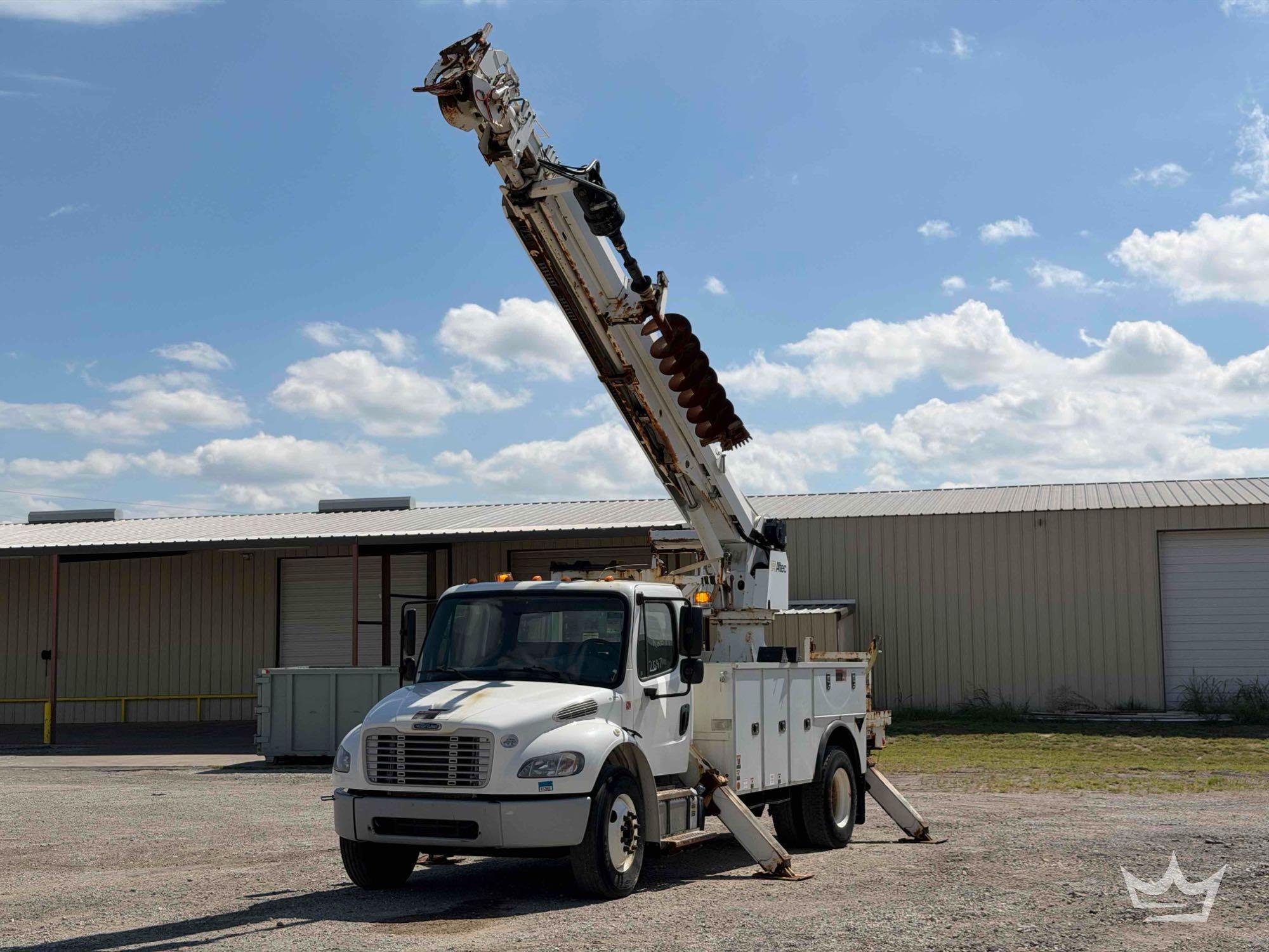Photo of a 2016 Freightliner M2 106