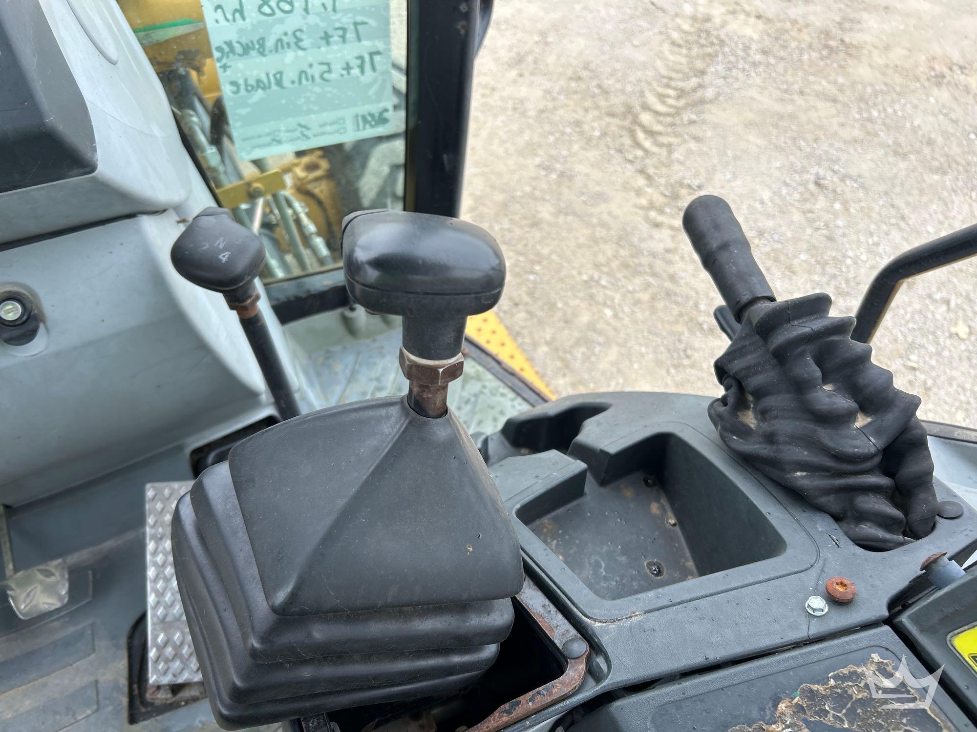 2007 Caterpillar 414E