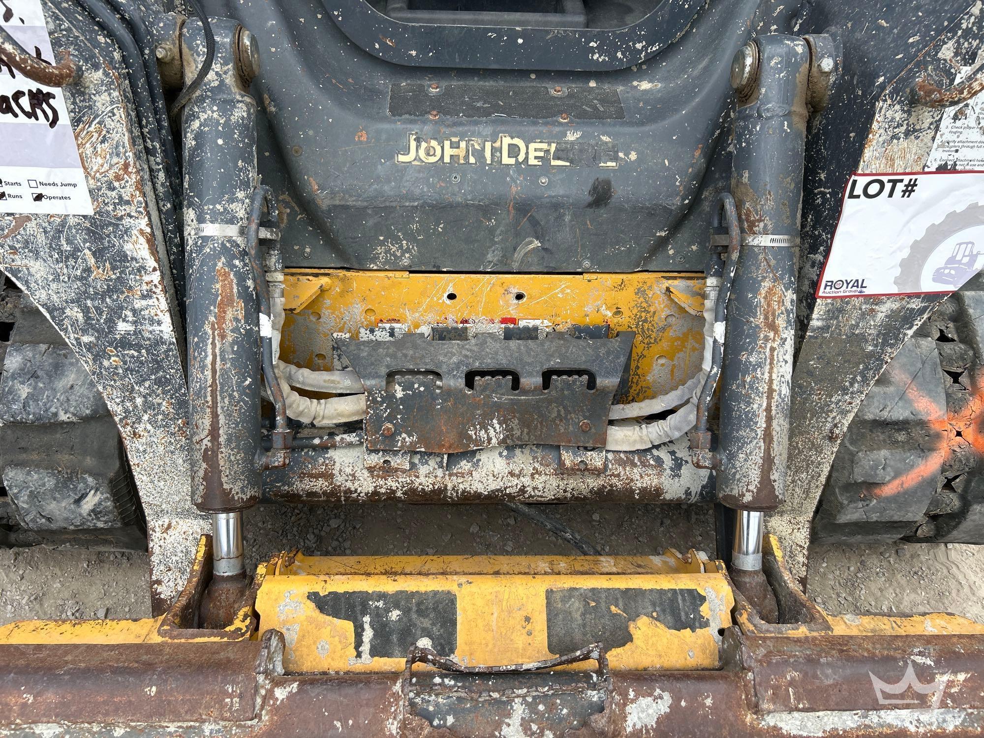 2022 John Deere 325G