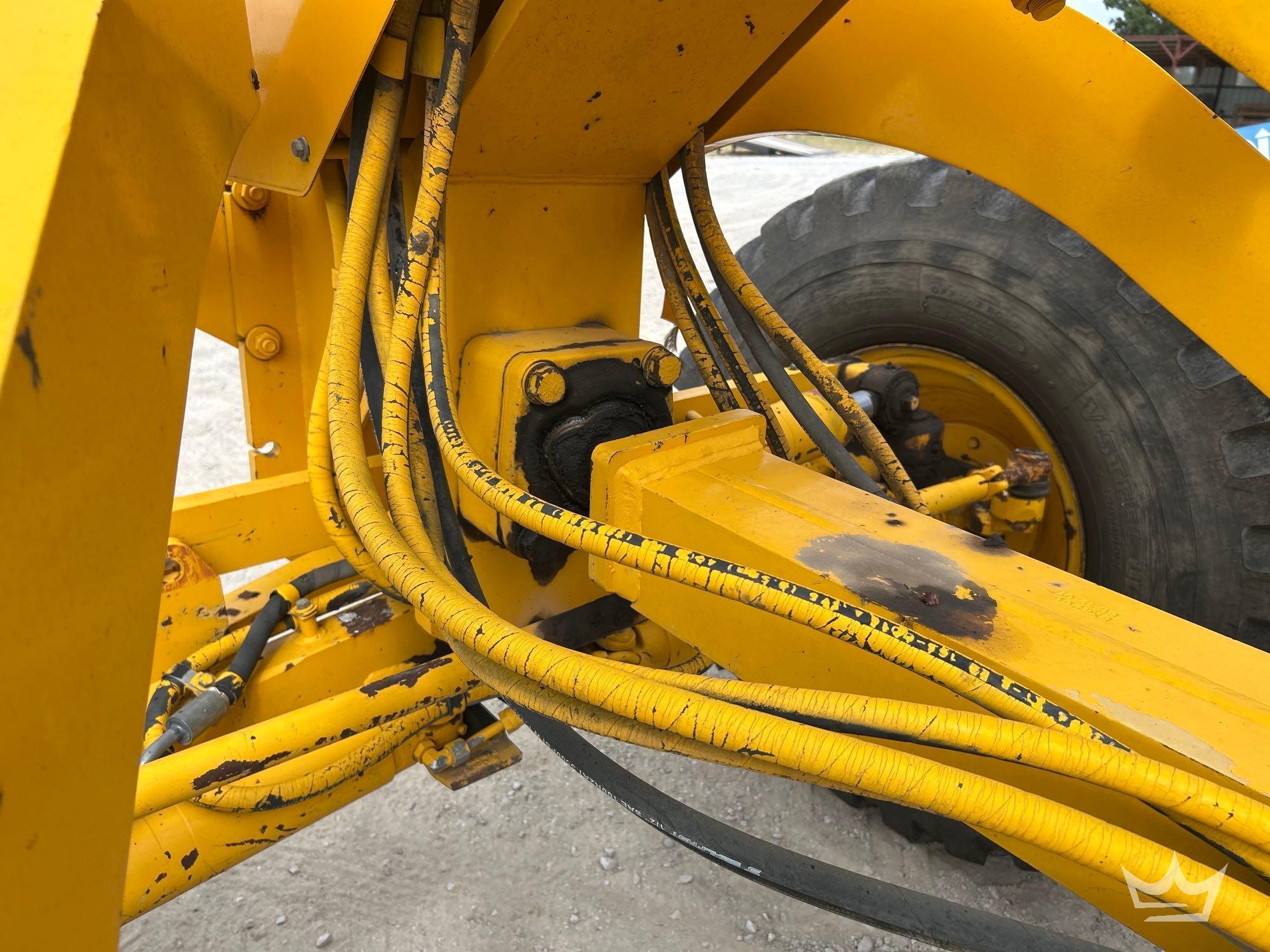 2002 Caterpillar 120H