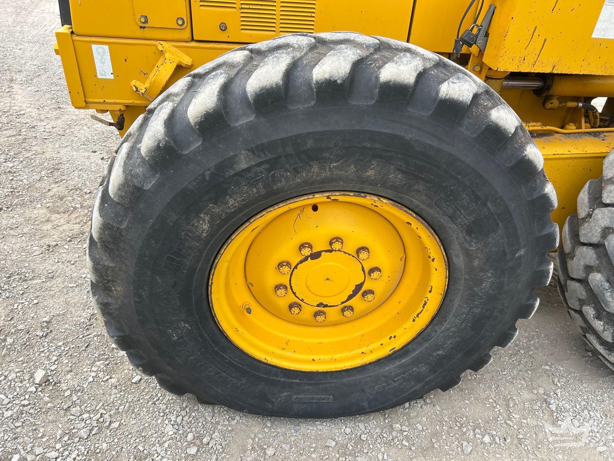 2002 Caterpillar 120H