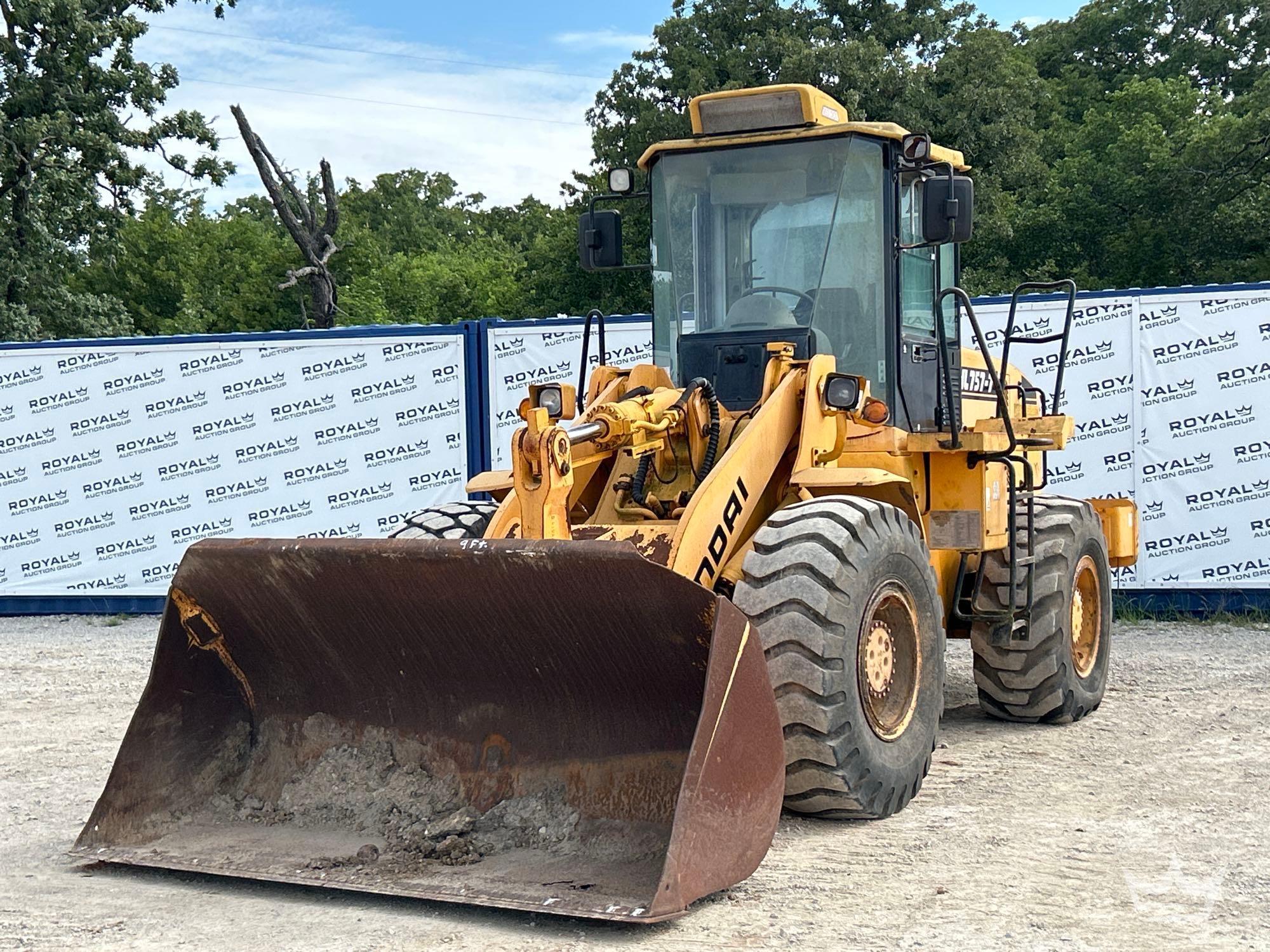 2006 Hyundai HL7577