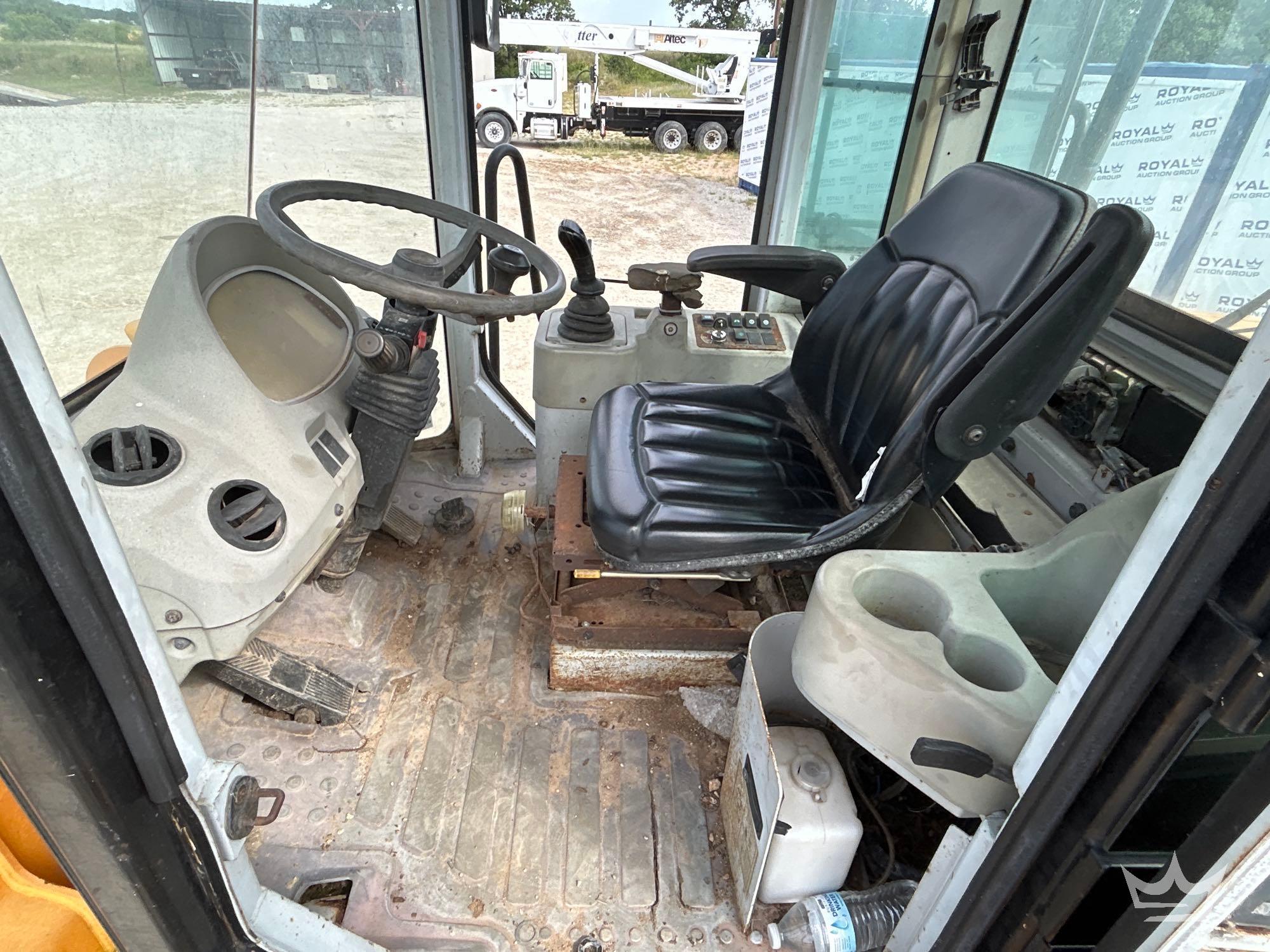 2006 Hyundai HL7577