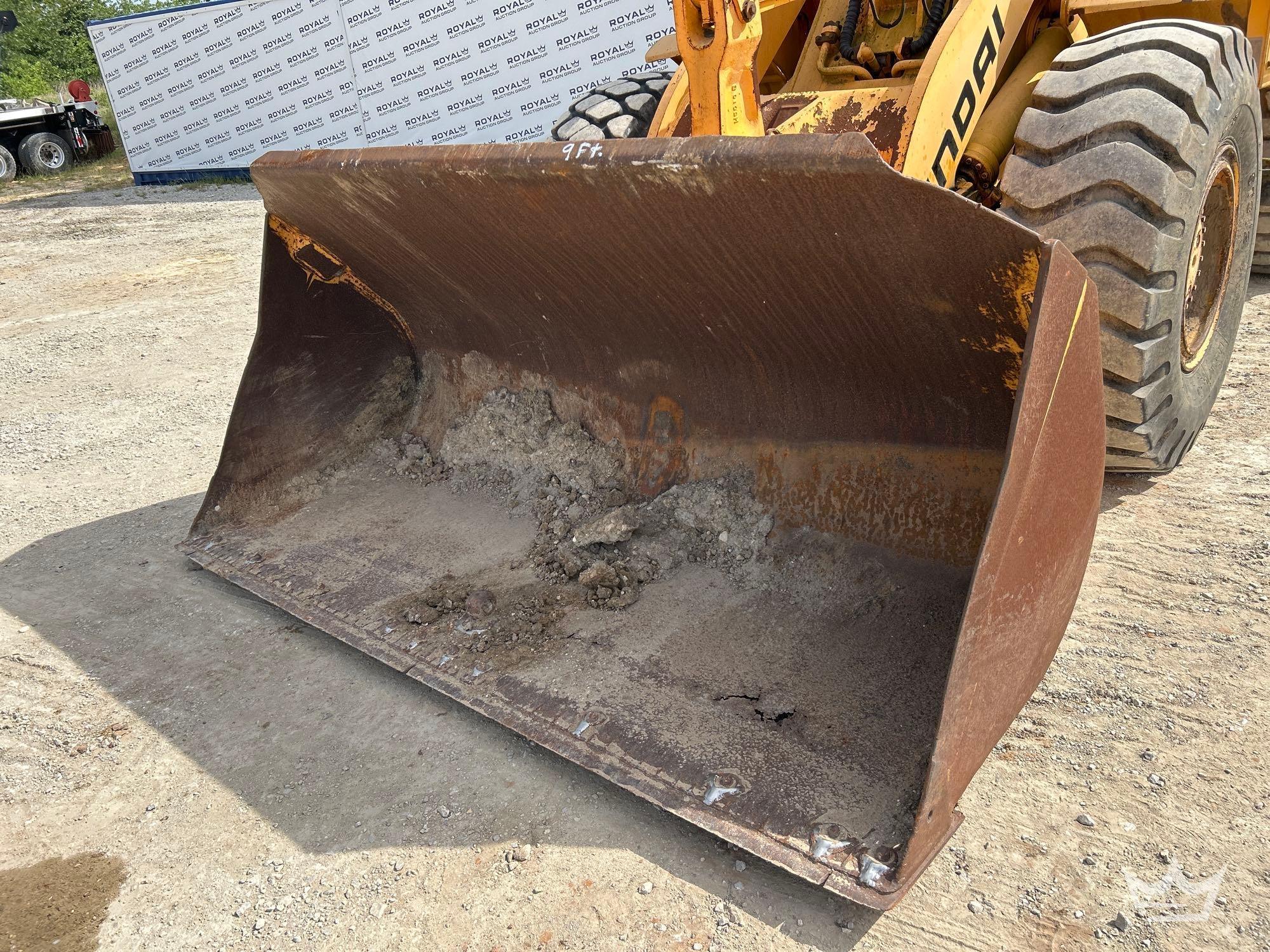 2006 Hyundai HL7577