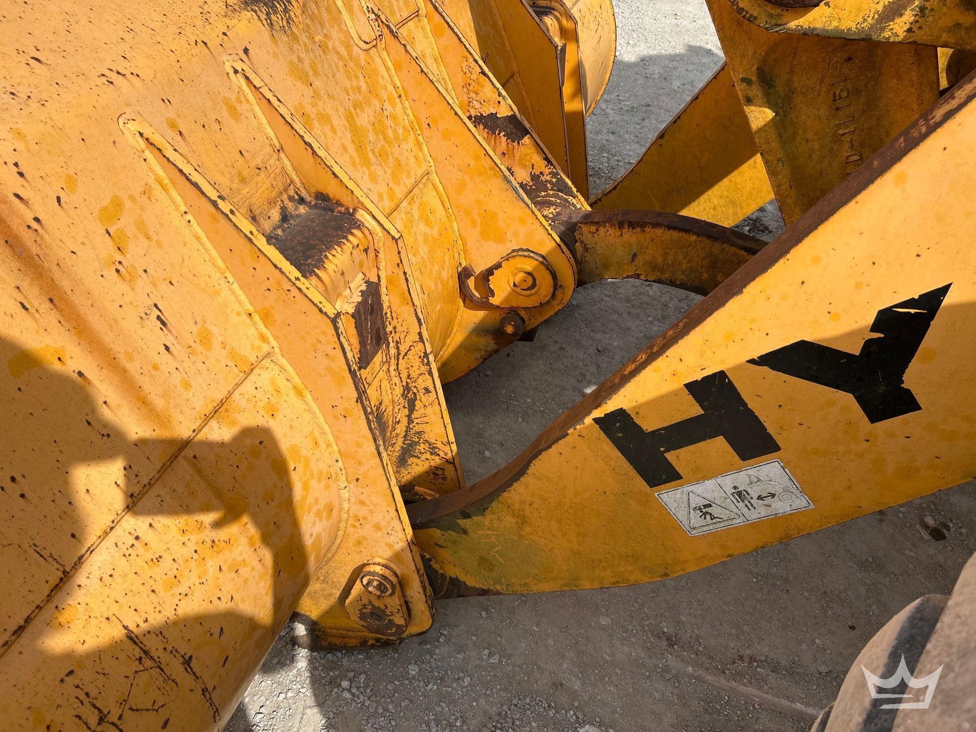 2006 Hyundai HL7577