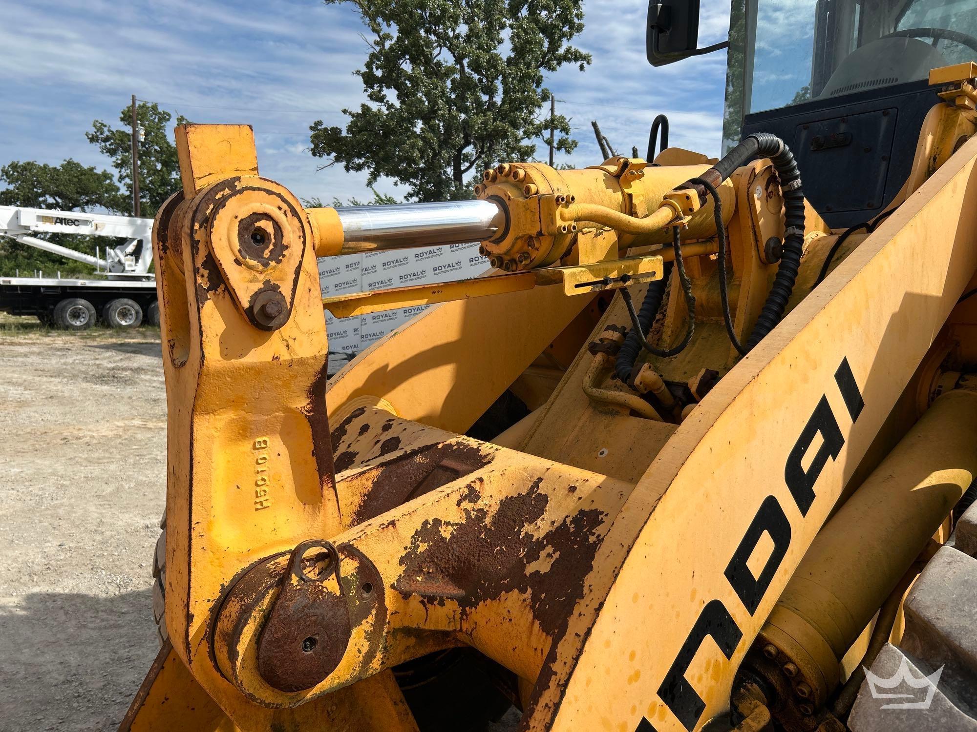 2006 Hyundai HL7577