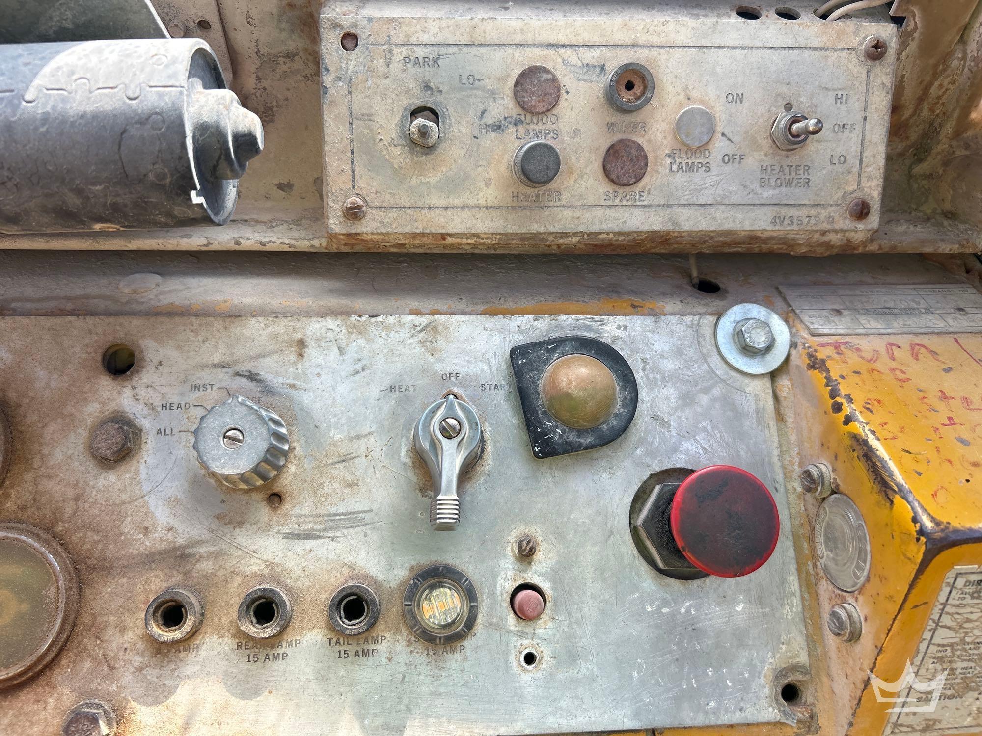1978 Caterpillar 930