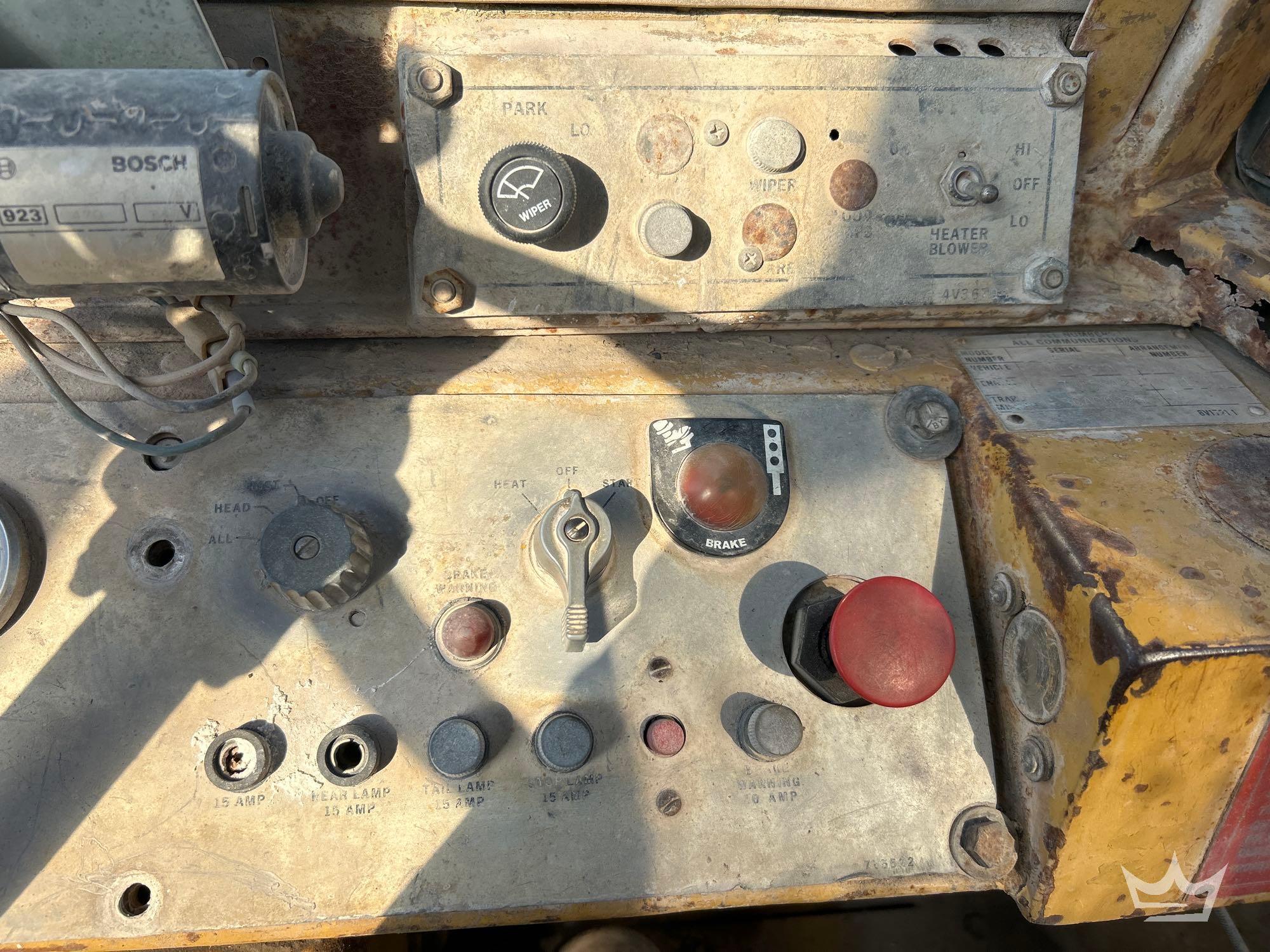 1981 Caterpillar 920