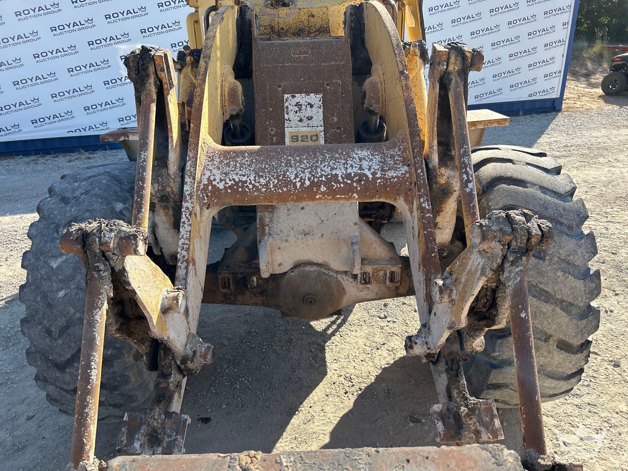 1981 Caterpillar 920