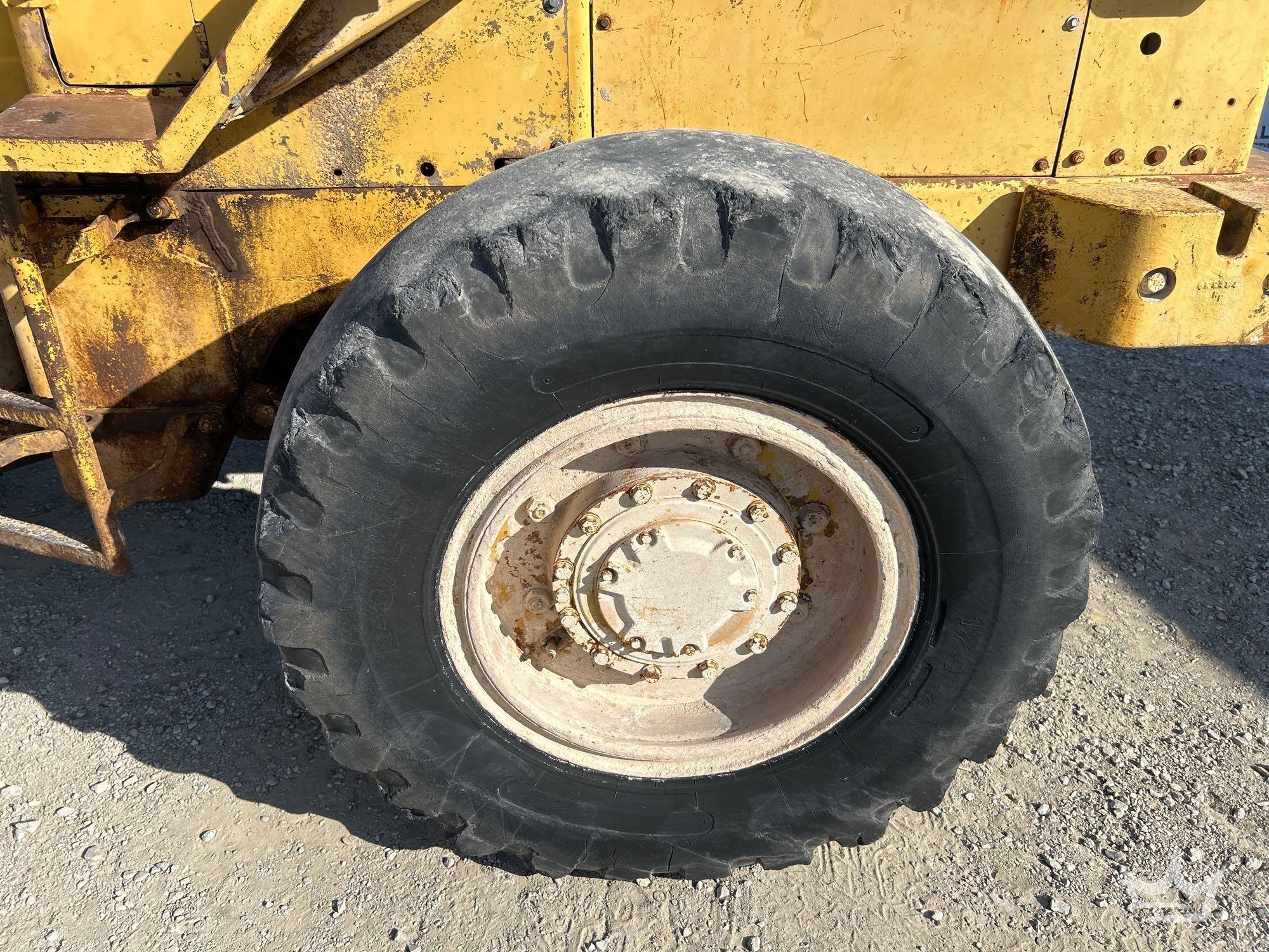 1981 Caterpillar 920