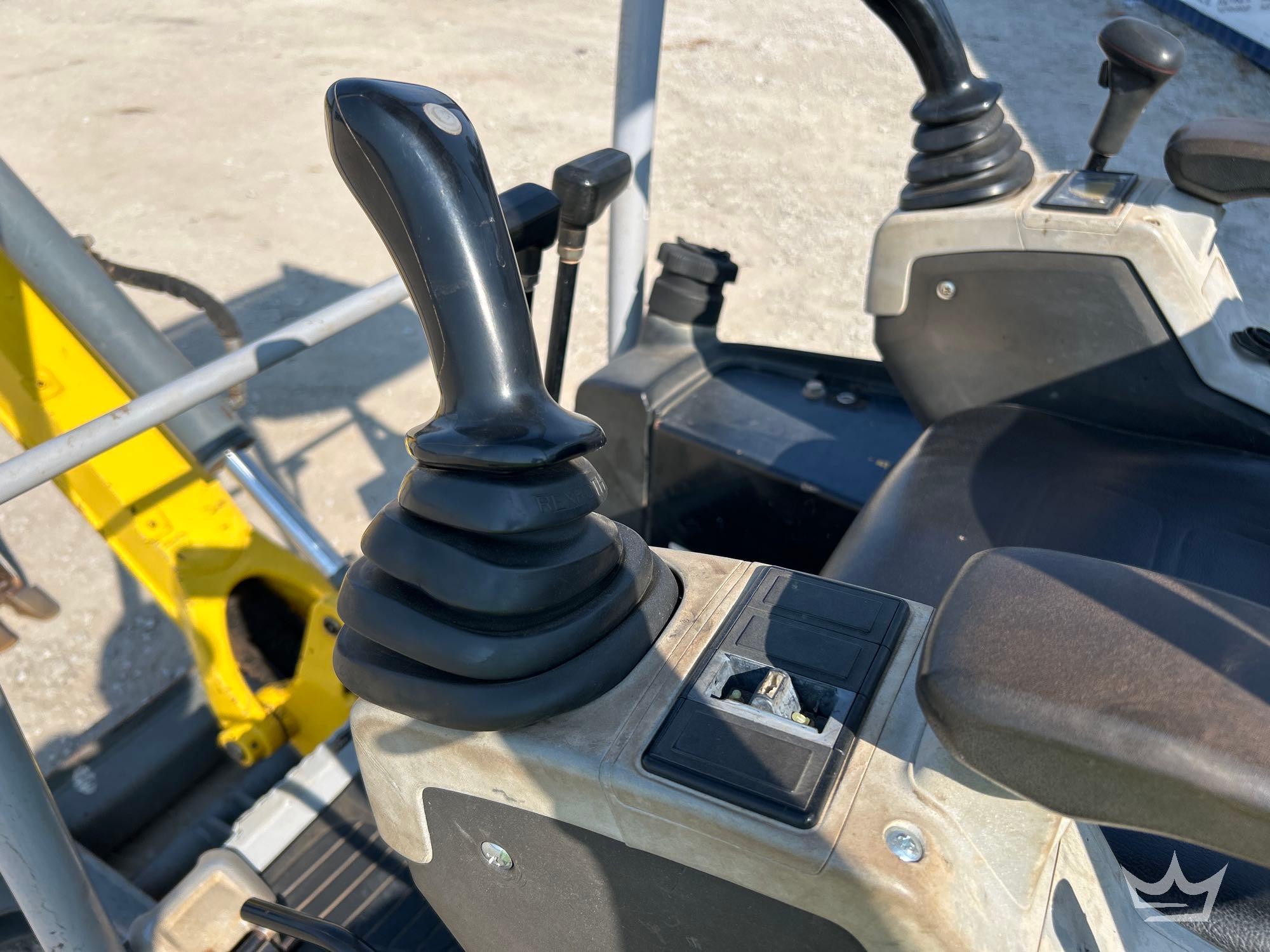 2018 Wacker Neuson EZ17