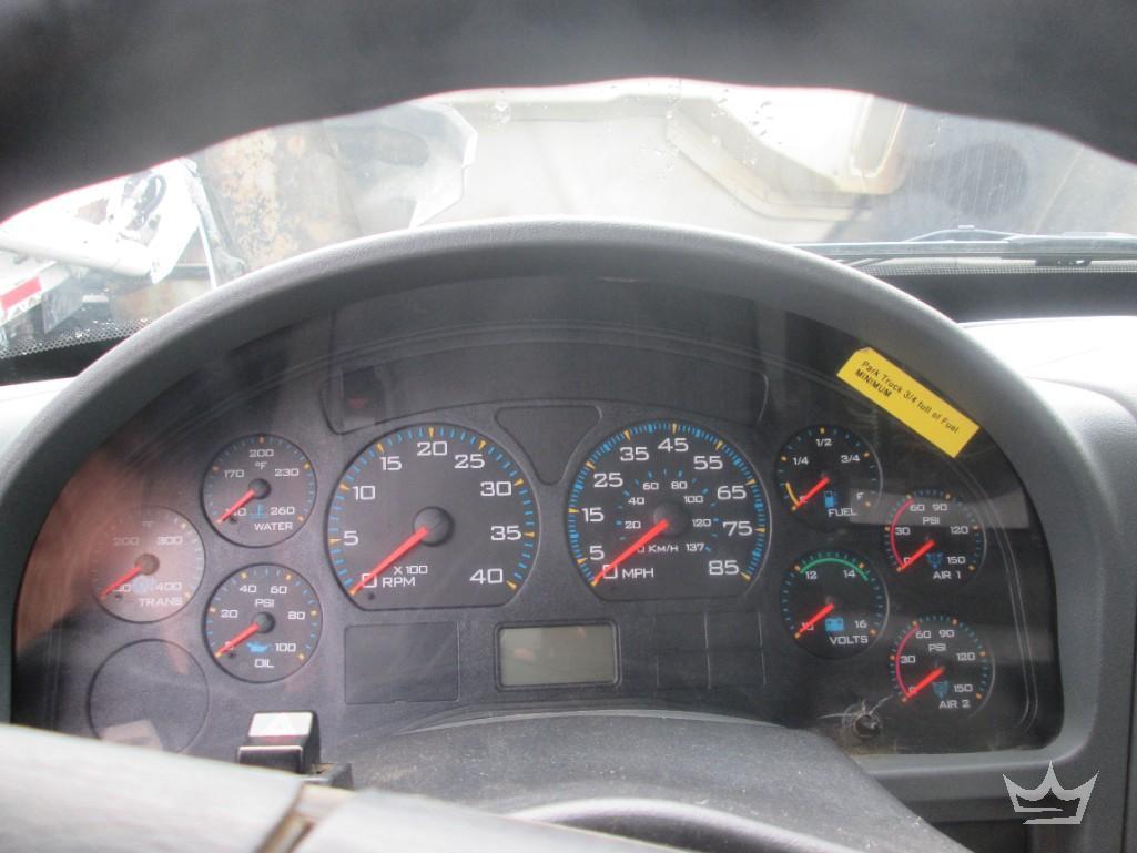2004 International 7400