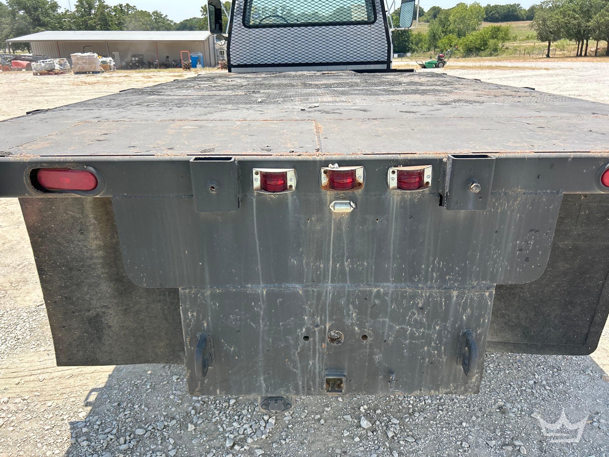 1999 Ford F800