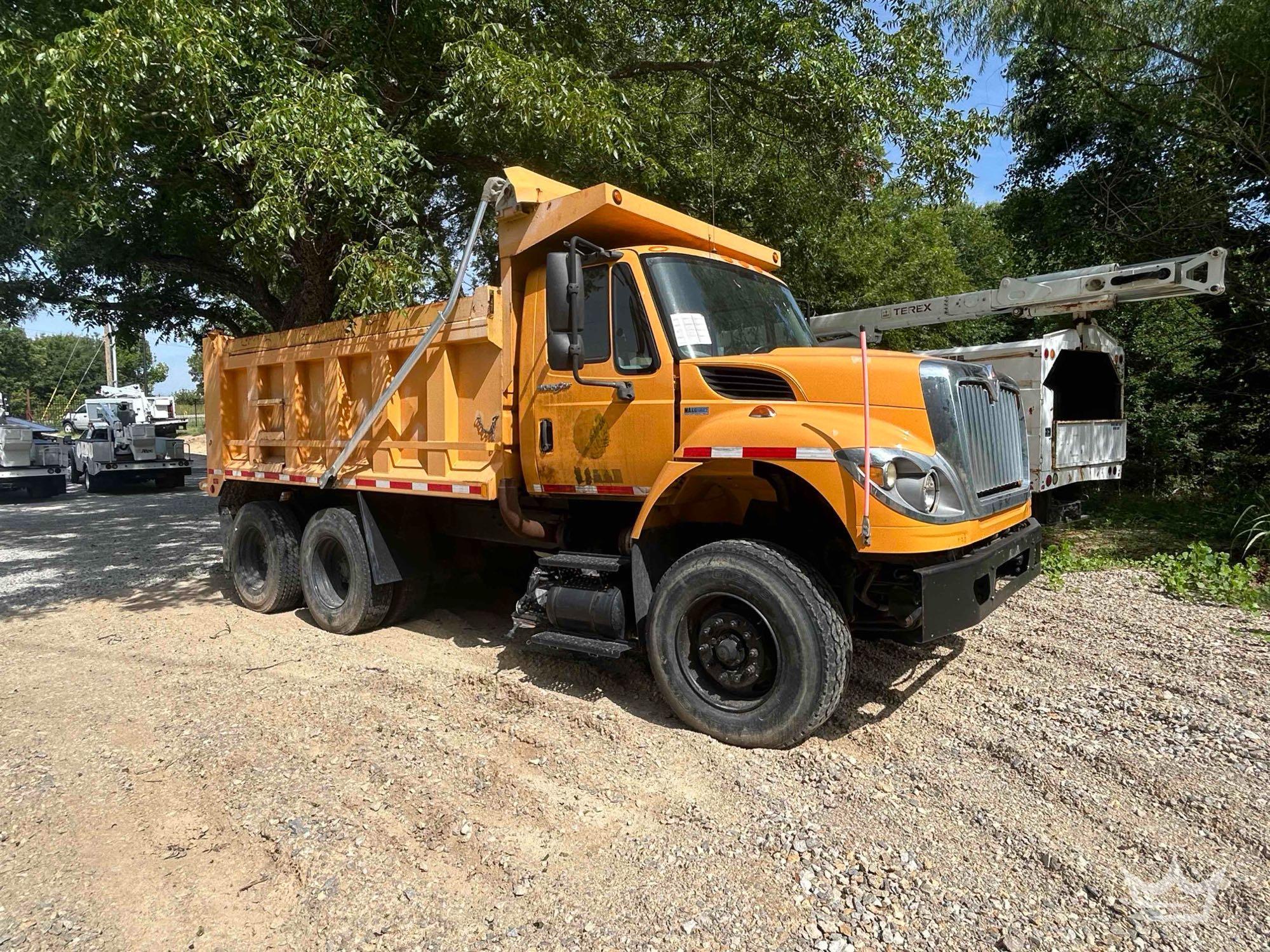 2011 International WORKSTAR