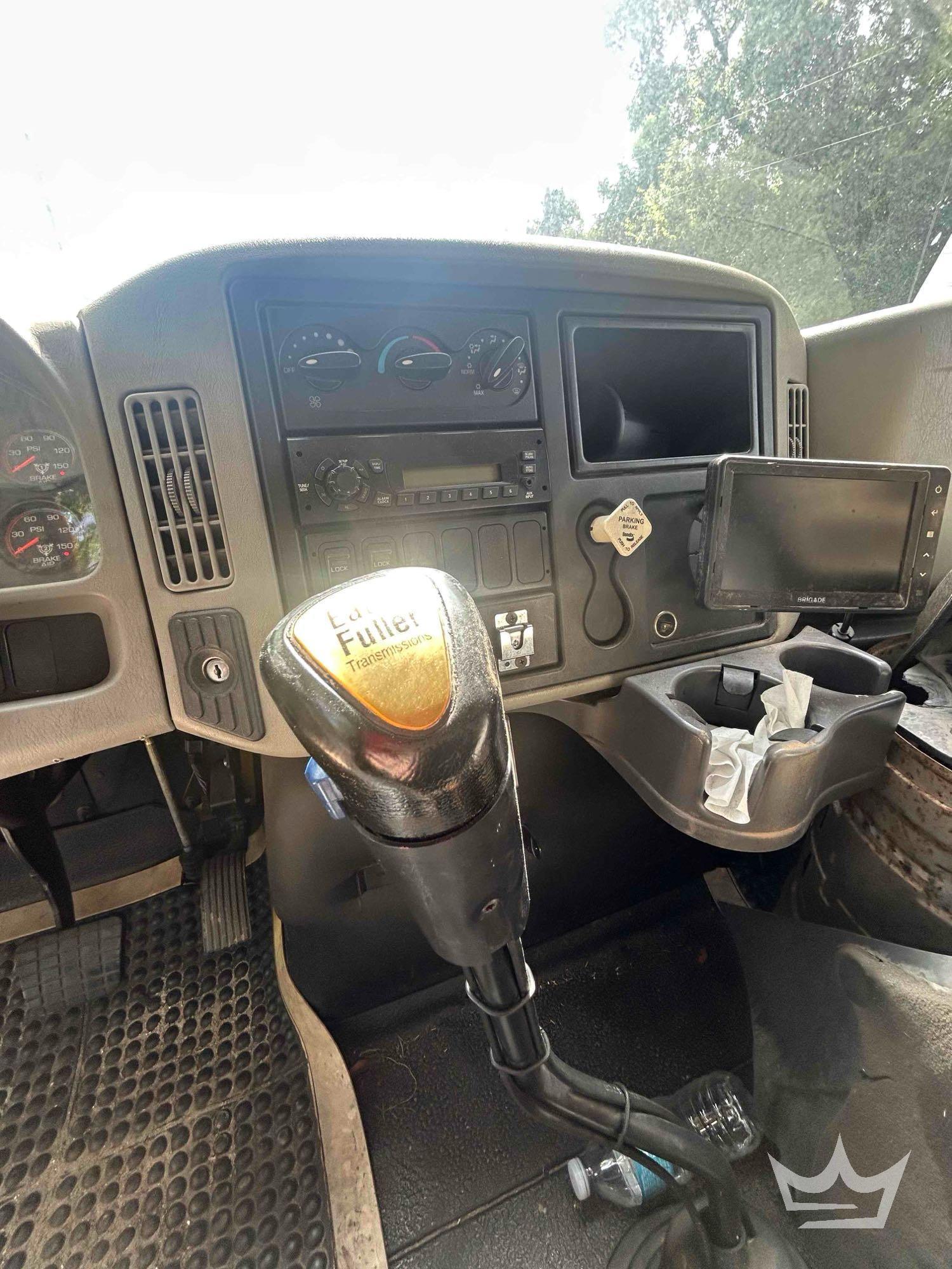 2011 International WORKSTAR