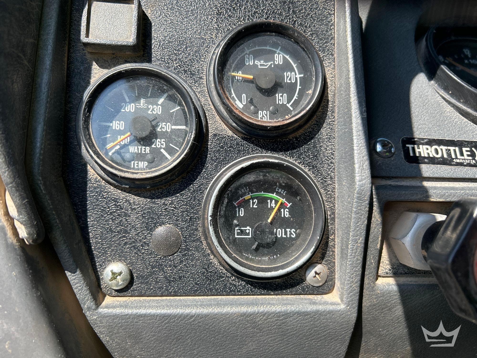 1994 Mack DM690S