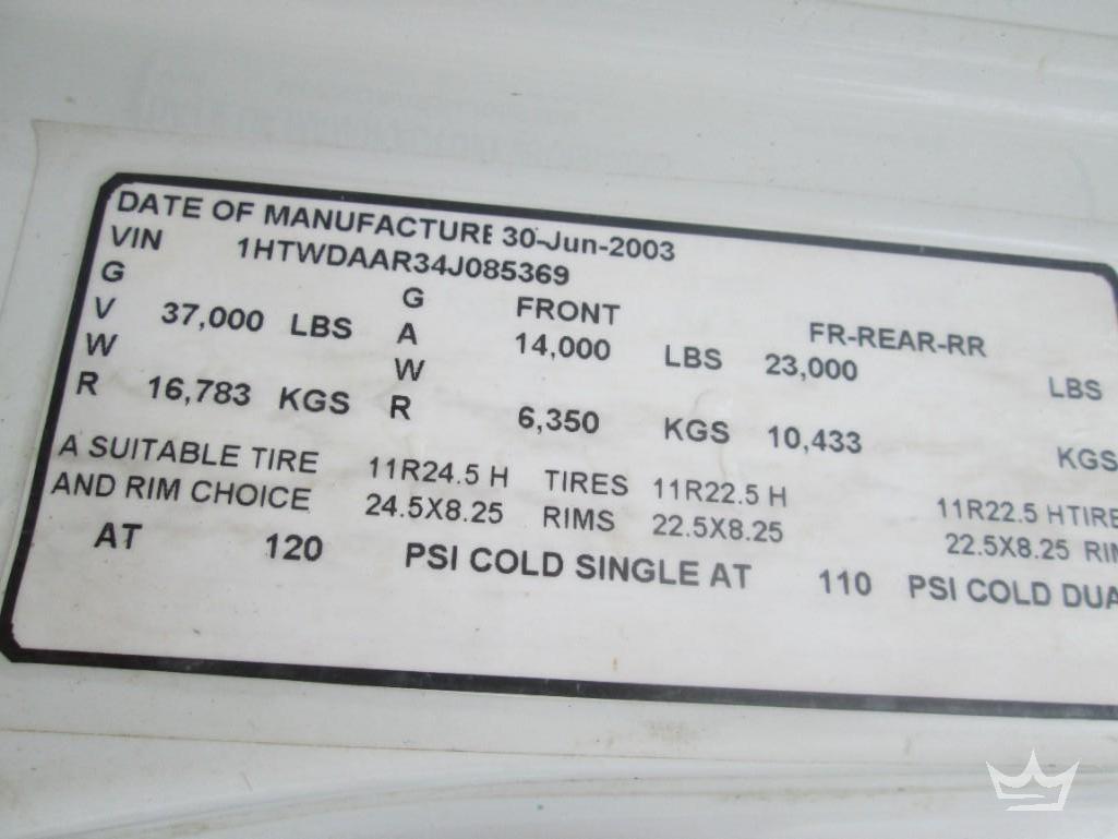 2004 International 7400