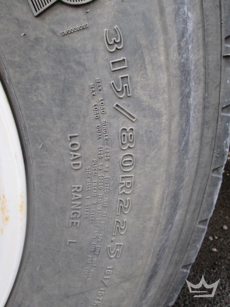 2004 International 7400