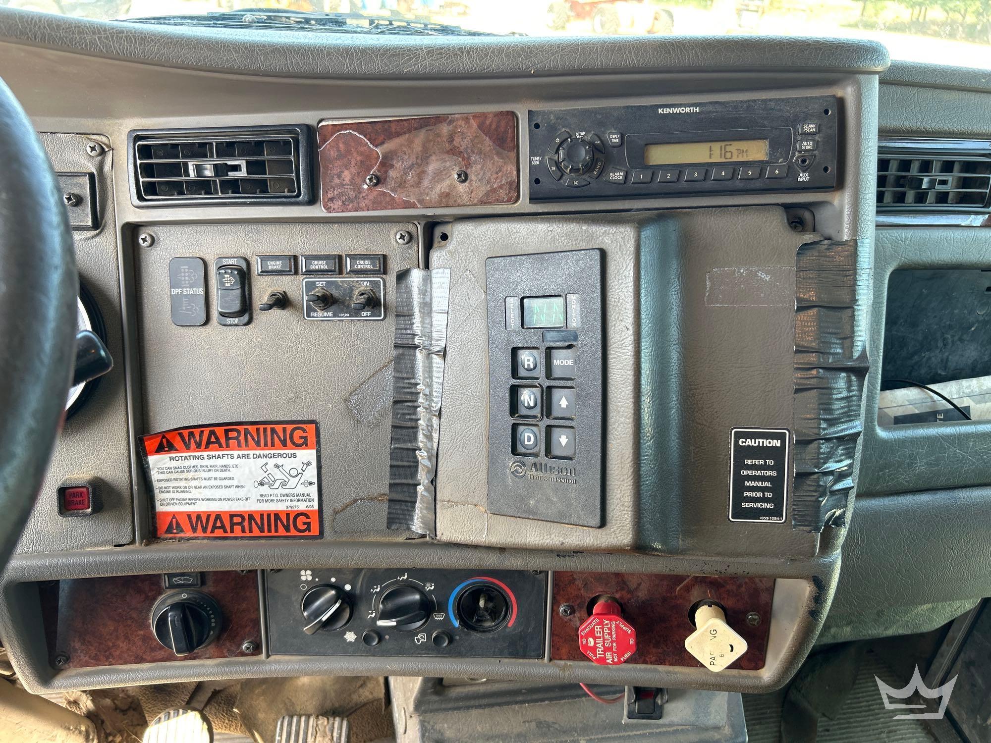 2009 Kenworth T300