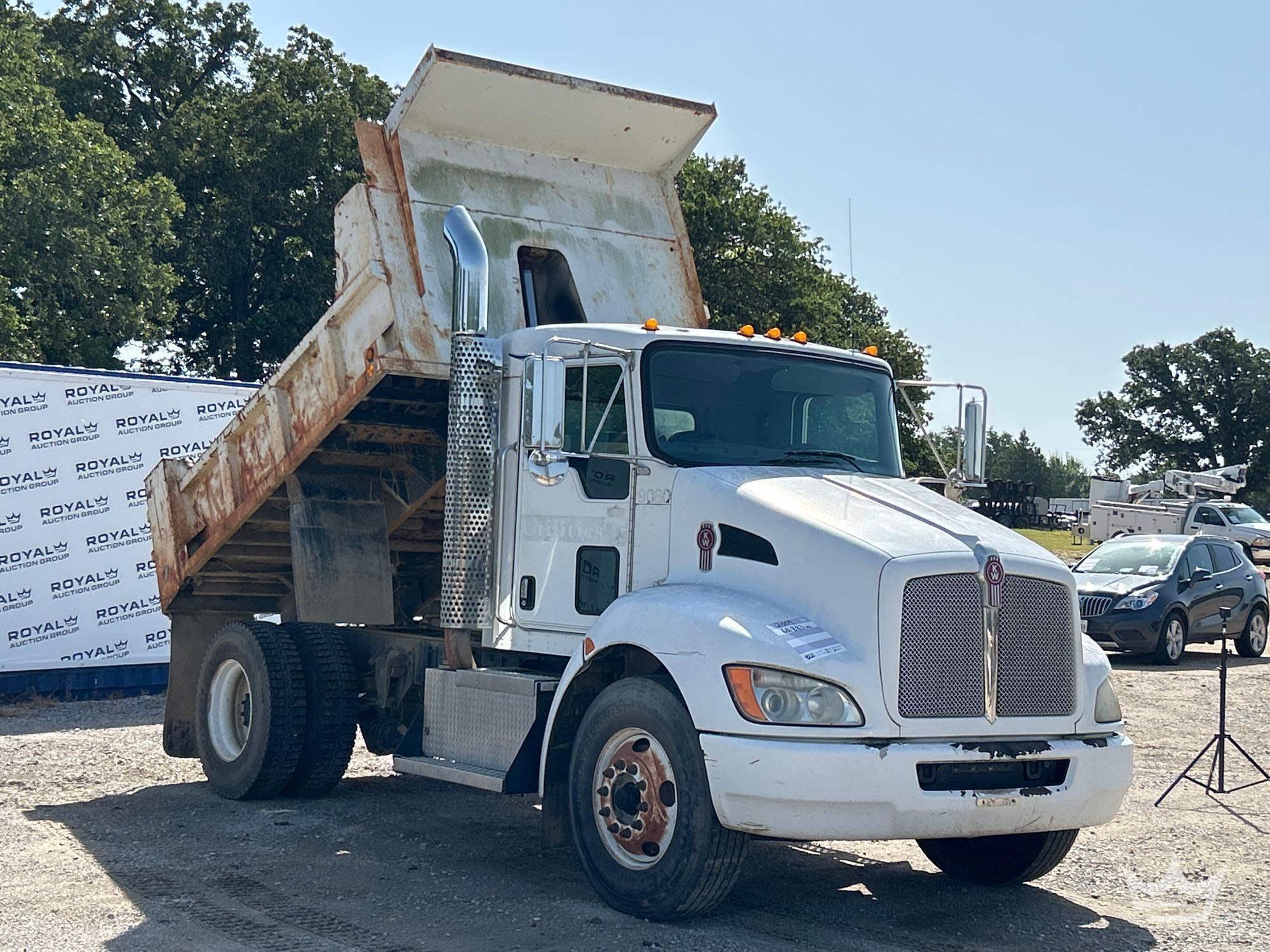 2009 Kenworth T300