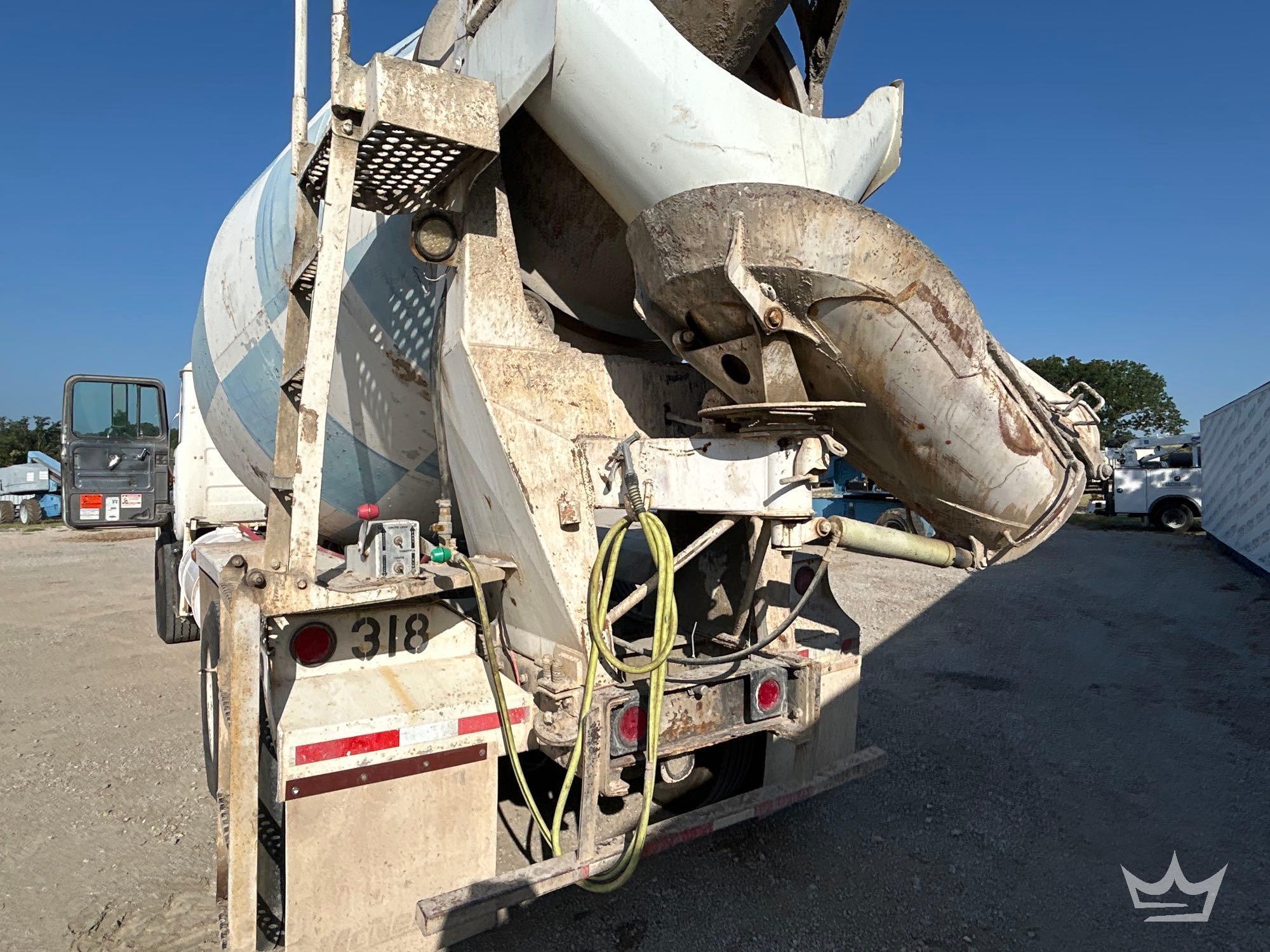 1994 Mack DM690S