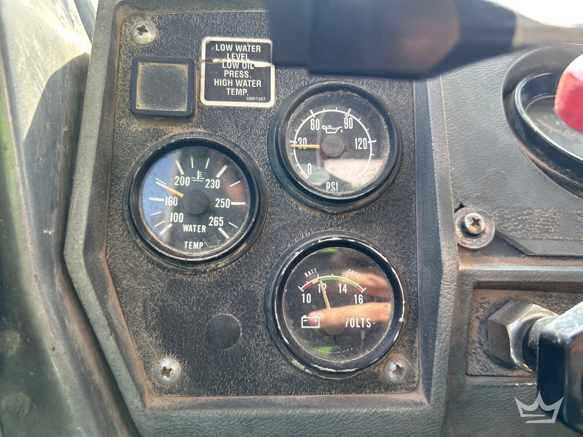 1997 Mack DM690S