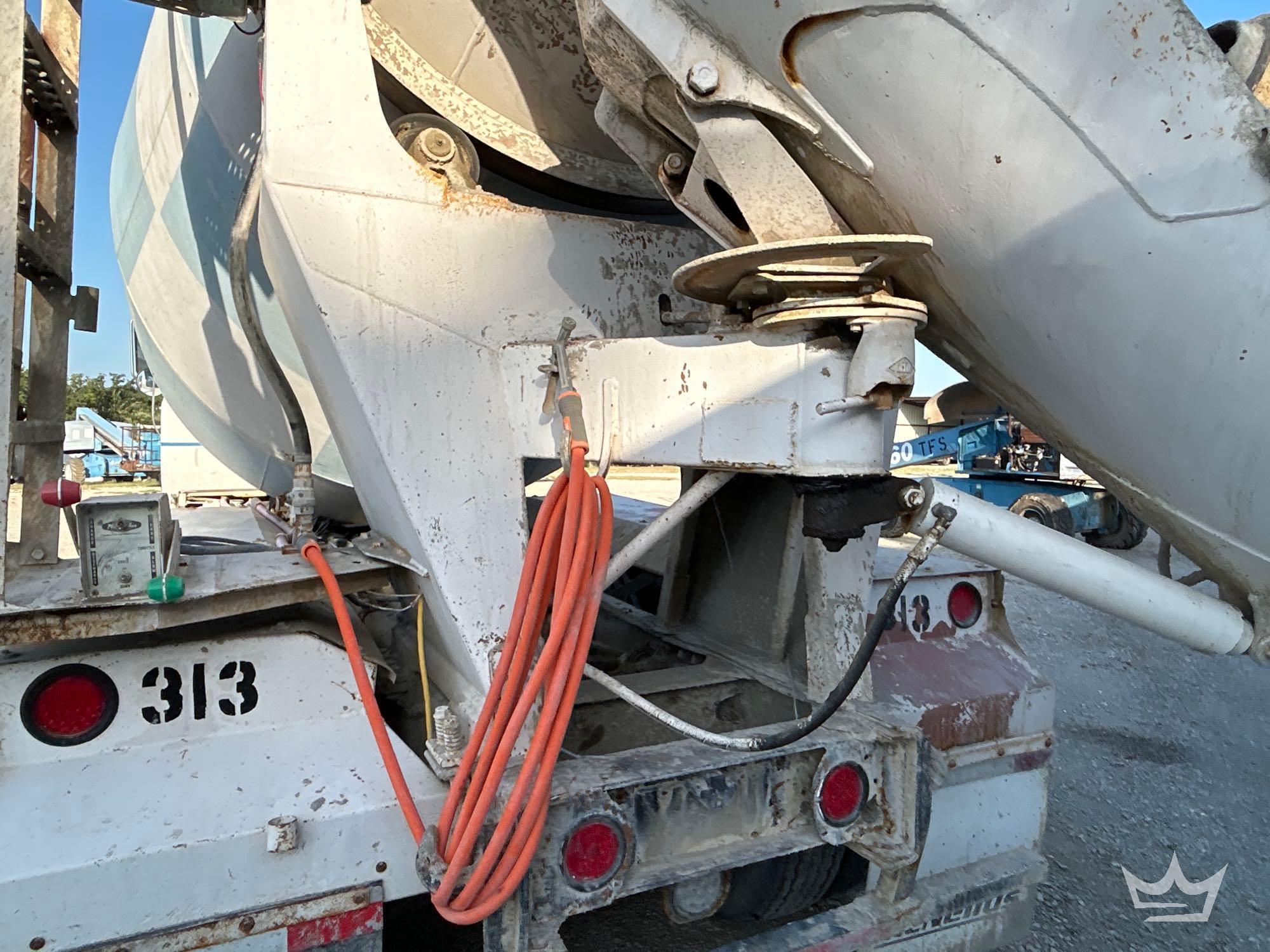 1994 Mack DM690S