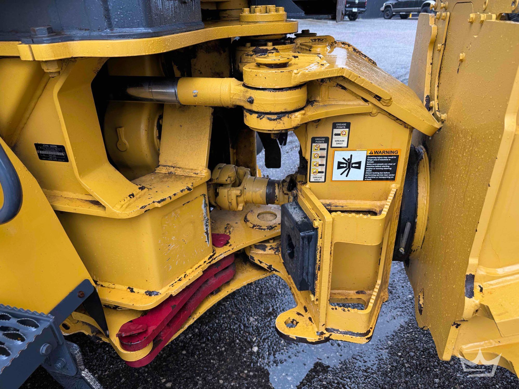 2013 John Deere 250D