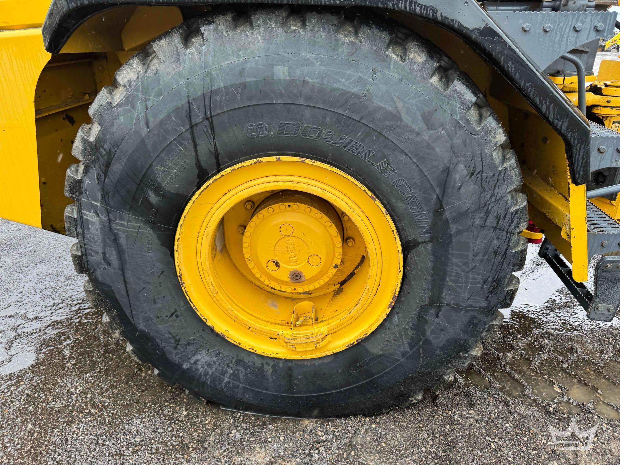 2013 John Deere 250D