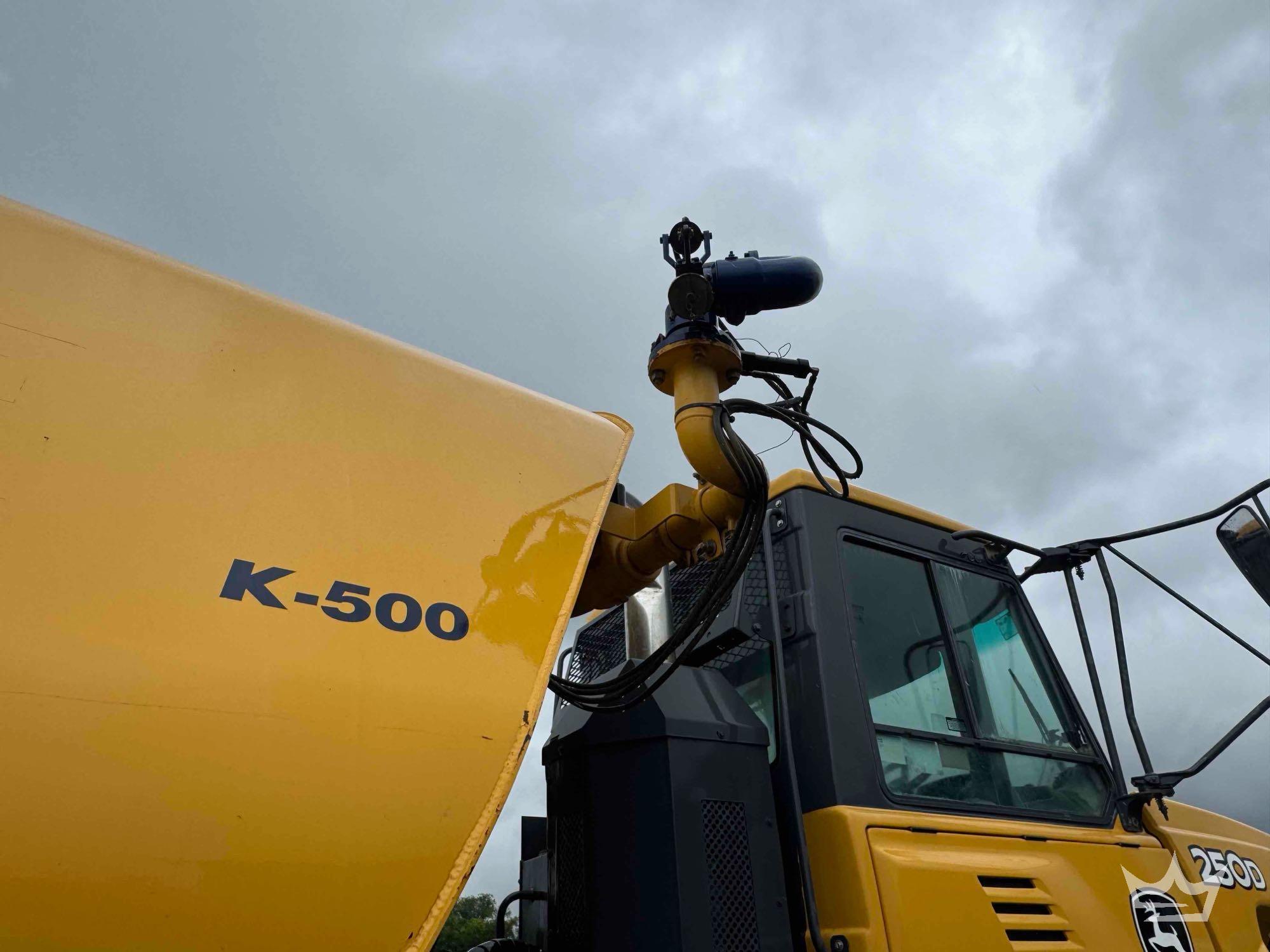 2013 John Deere 250D