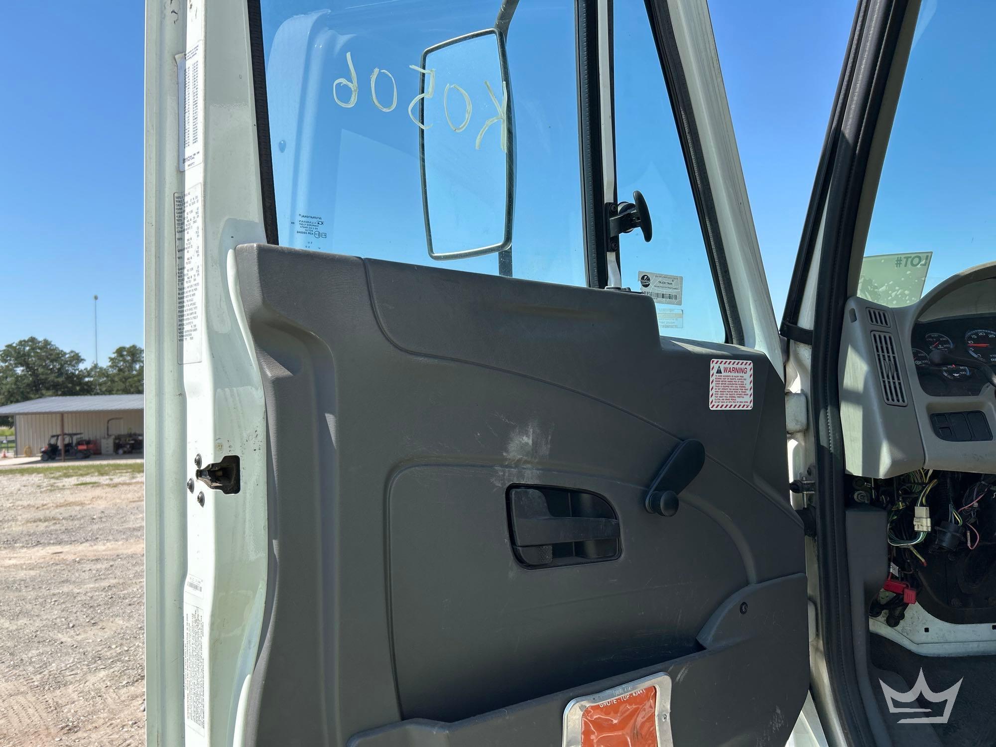 2010 International 4300