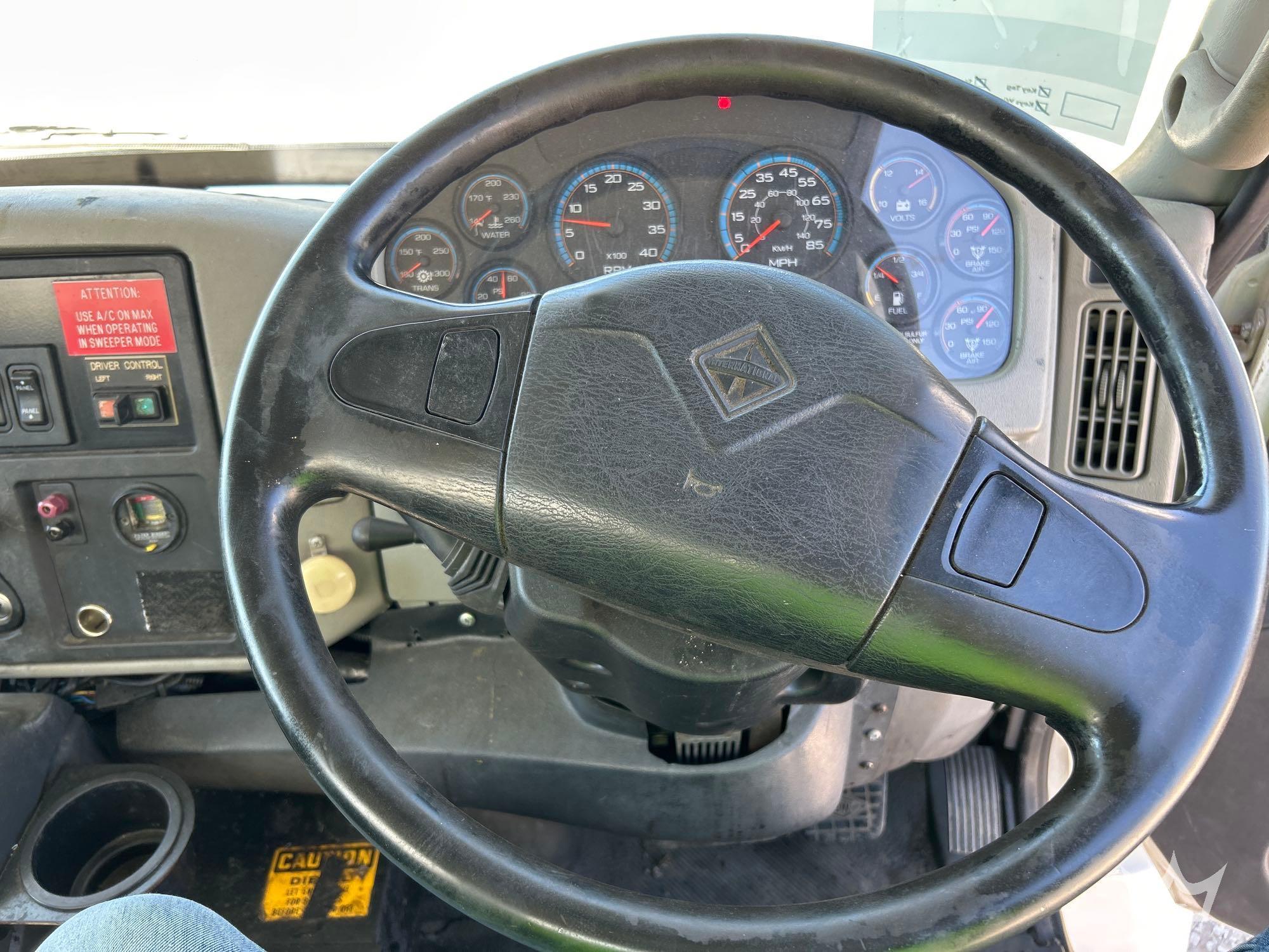 2010 International 4300