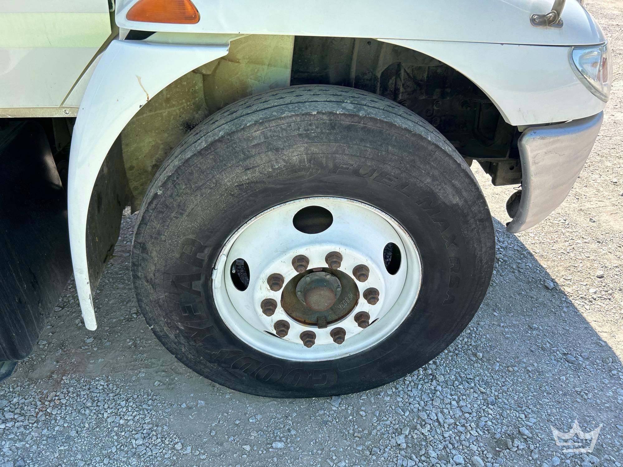 2010 International 4300