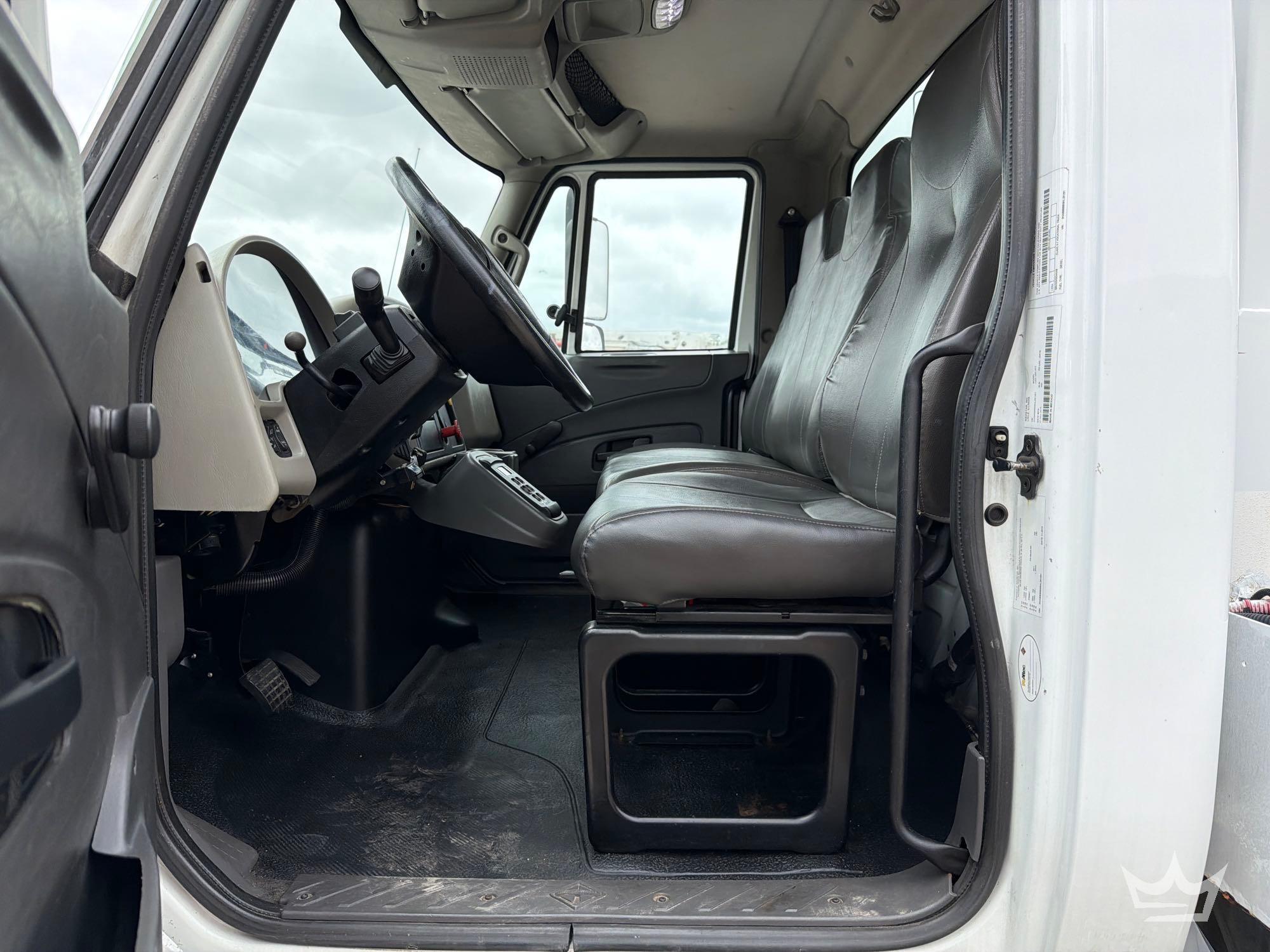 2017 International DuraStar 4300