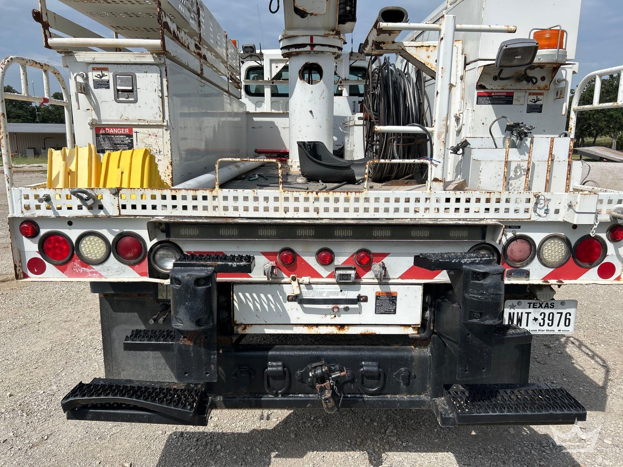 2012 Freightliner M2 106