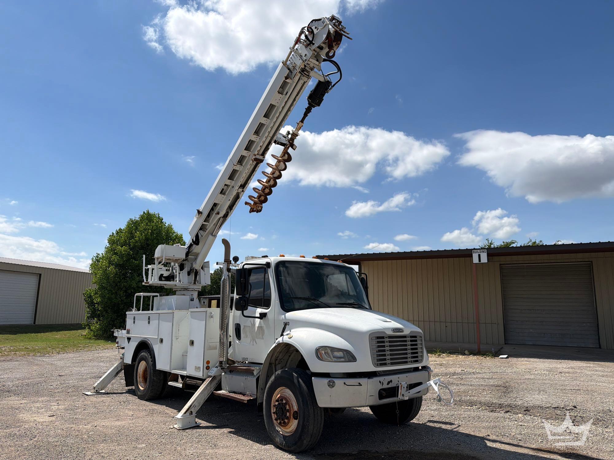 2014 Freightliner M2 106 4x4 Altec DC47-TR Insulated Digger Derrick